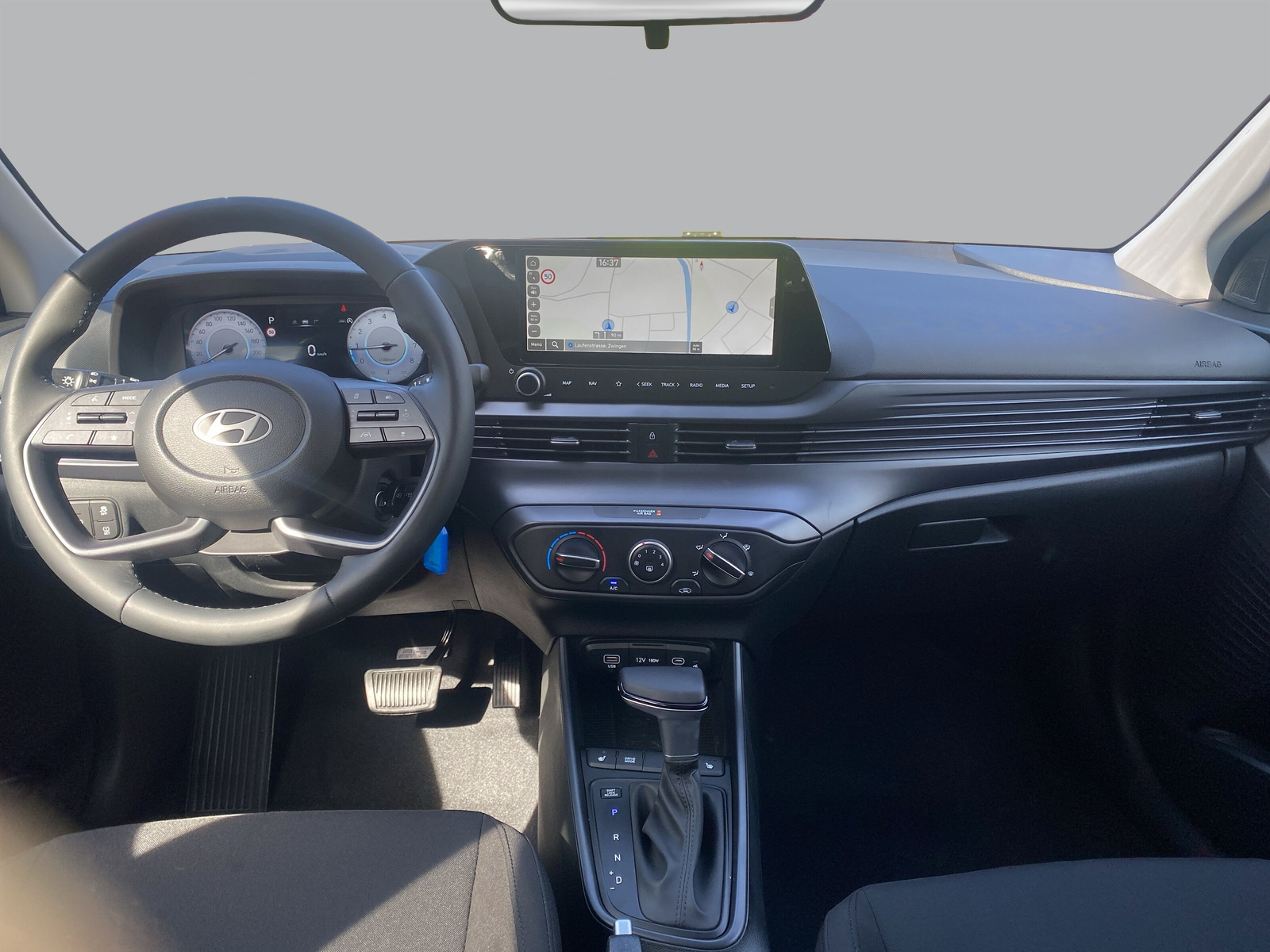 HYUNDAI i20 1.0 T-GDi Amplia DCT-image-9