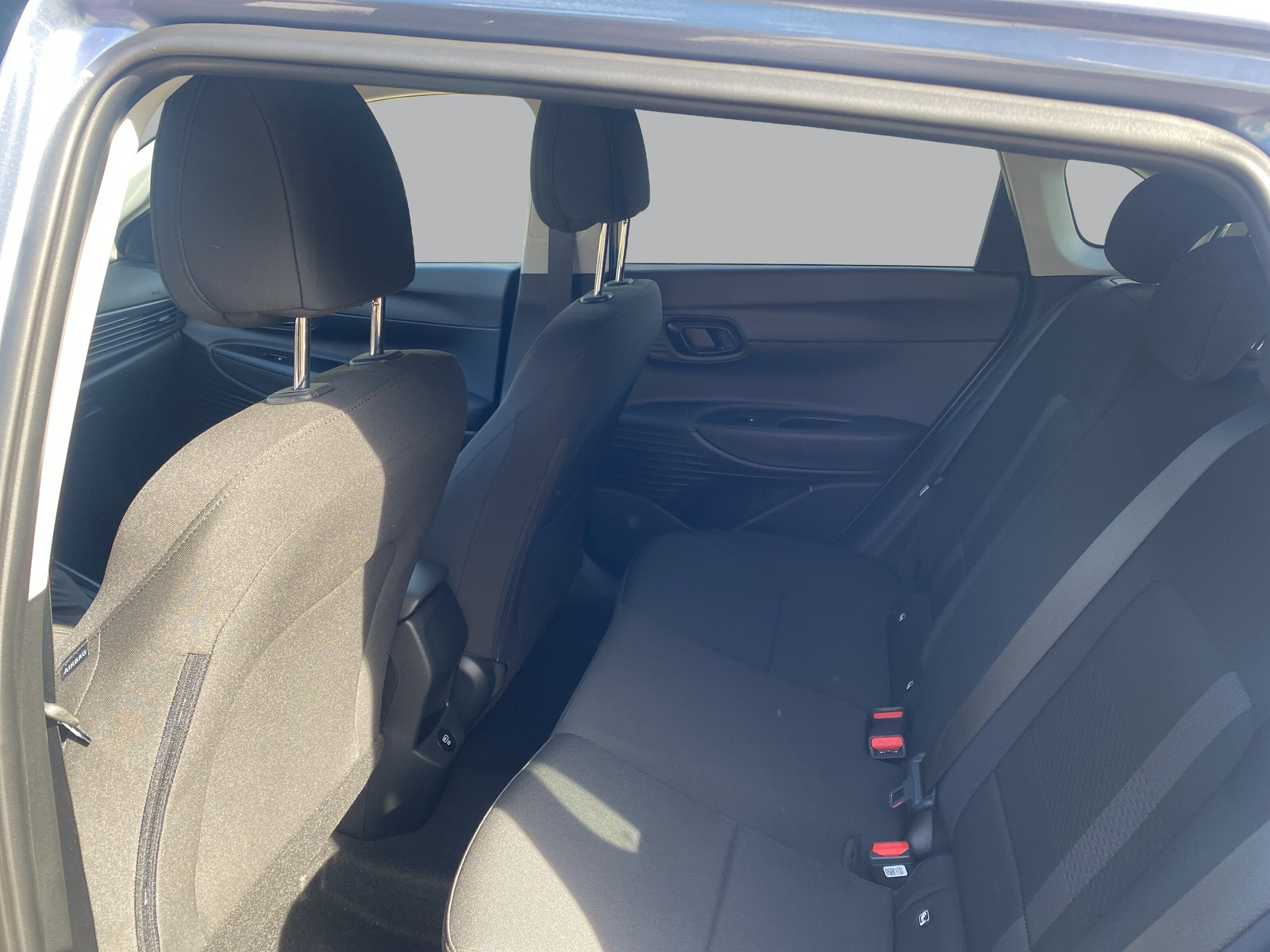 HYUNDAI i20 1.0 T-GDi Amplia DCT-image-8
