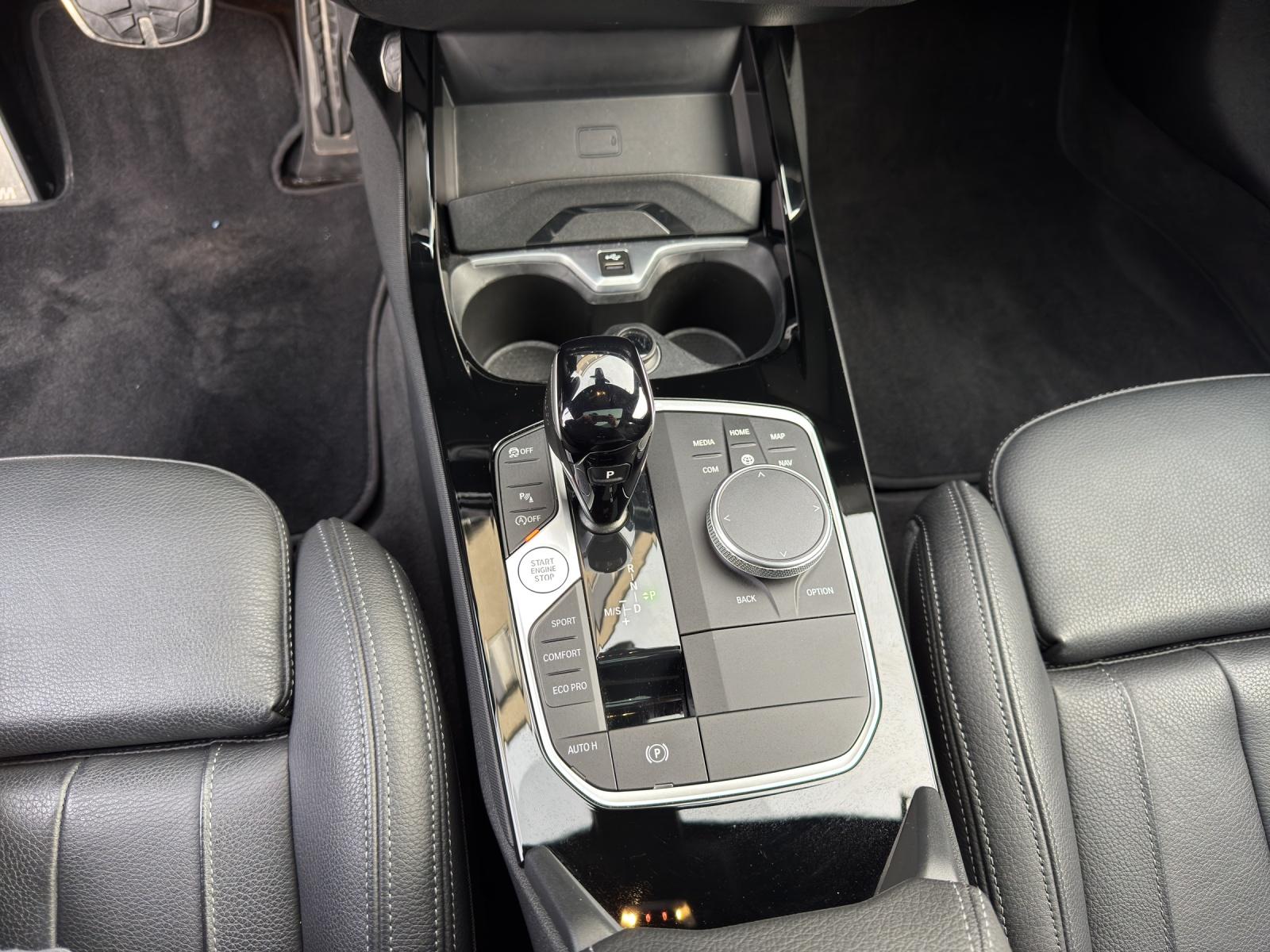 BMW M135i xDrive M Performance Paket-image-13