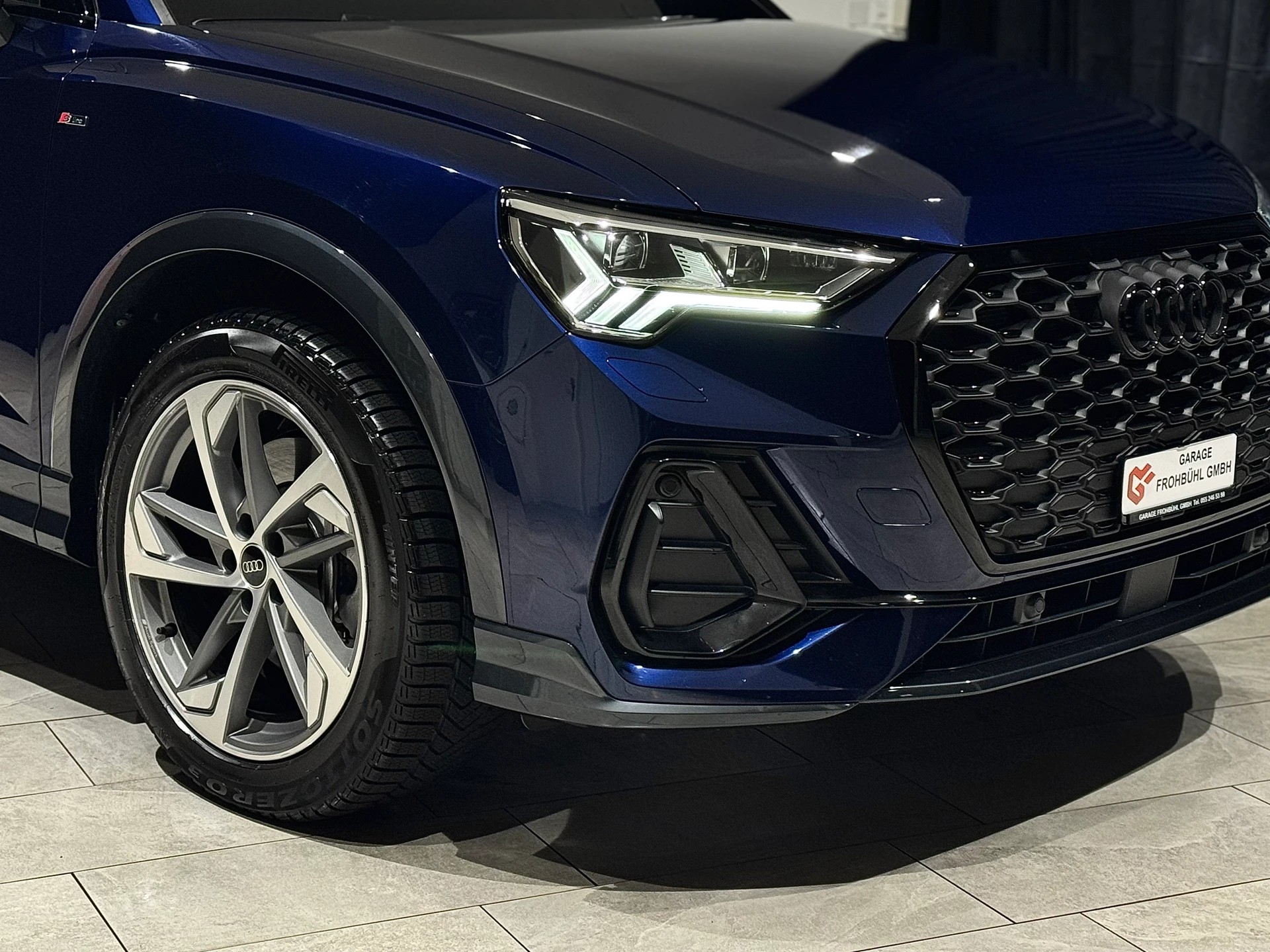 AUDI Q3 45 TFSI e S line S-tronic-image-8