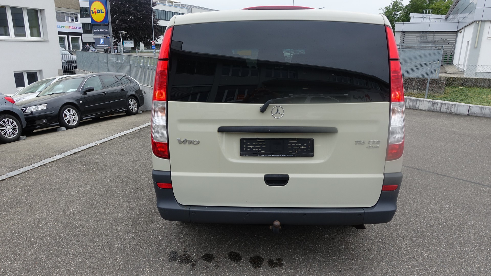 MERCEDES-BENZ Vito 116 CDI Blue Efficiency EL 4Matic A-image-10