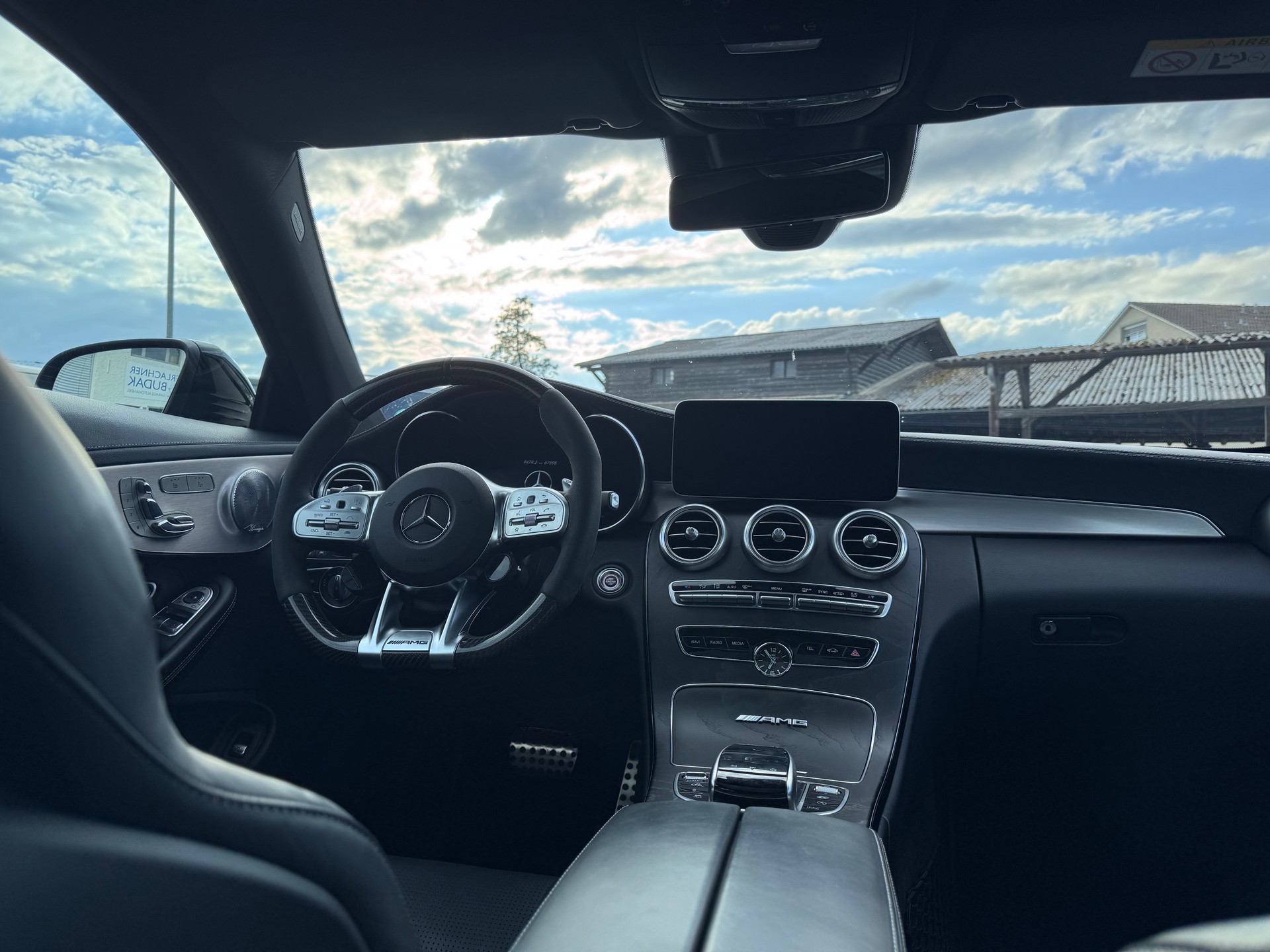 MERCEDES-BENZ C 63 S AMG 9G-tronic-image-13