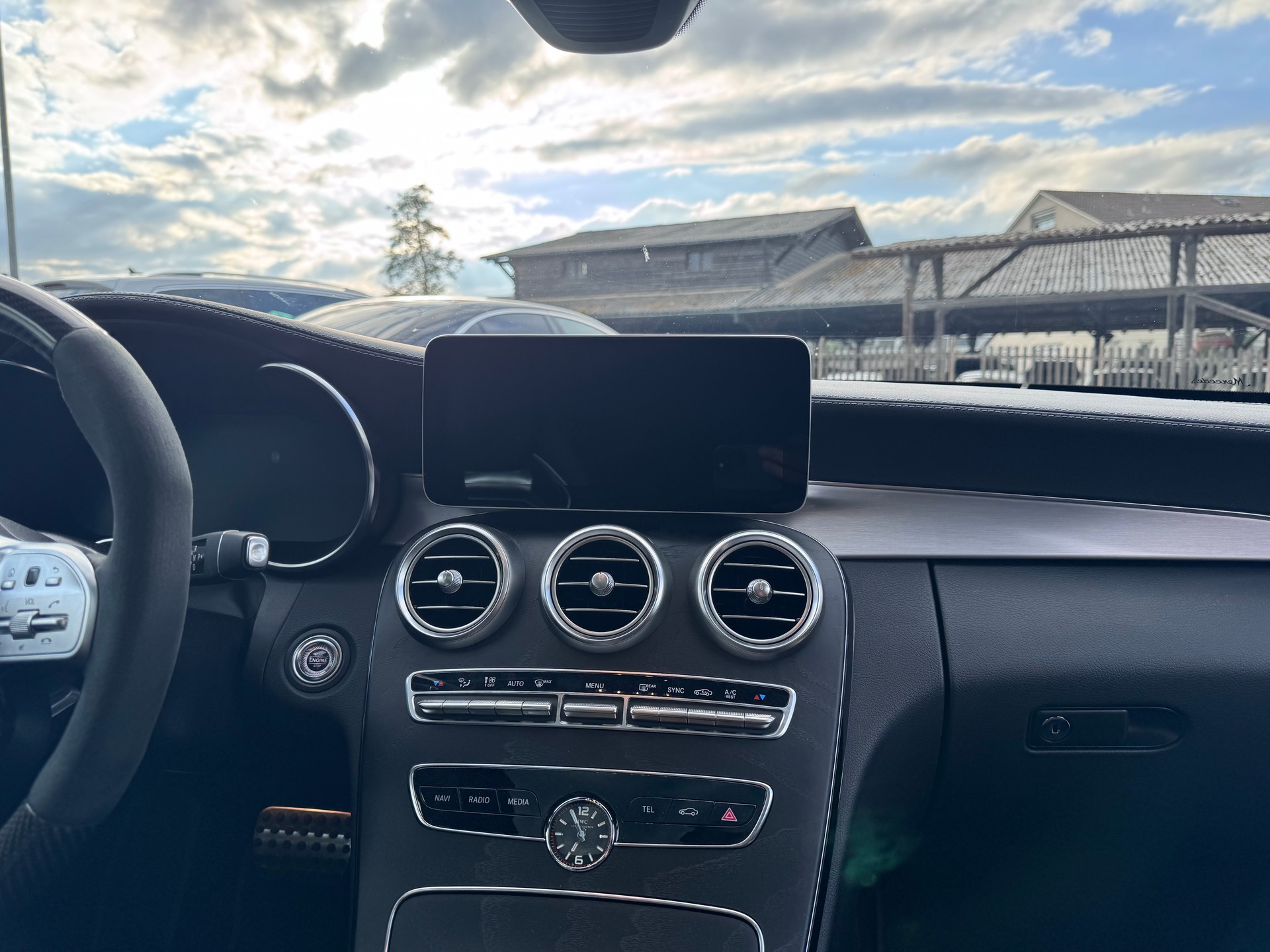 MERCEDES-BENZ C 63 S AMG 9G-tronic-image-12
