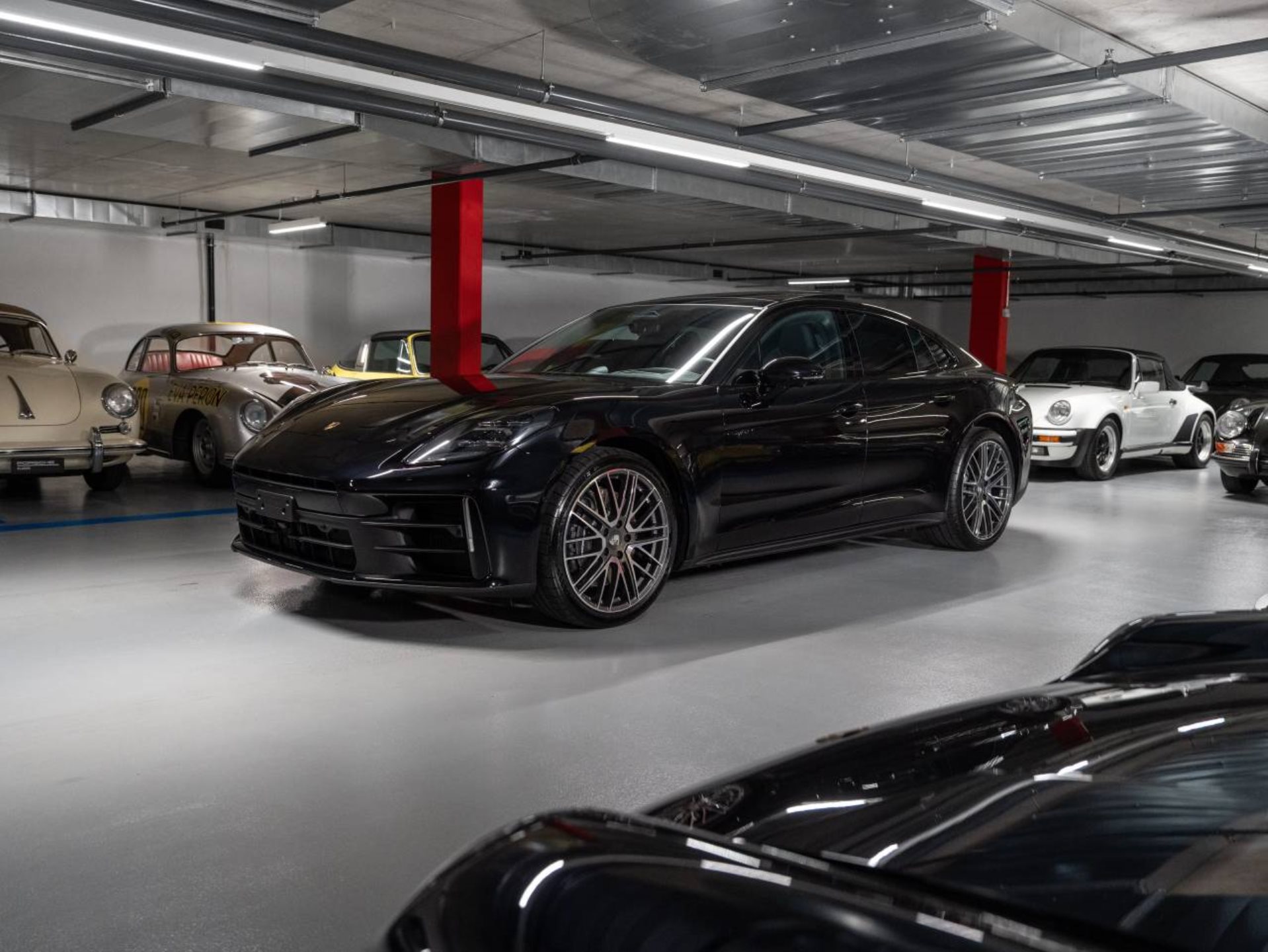 PORSCHE Panamera 4 E-Hybrid-image-0