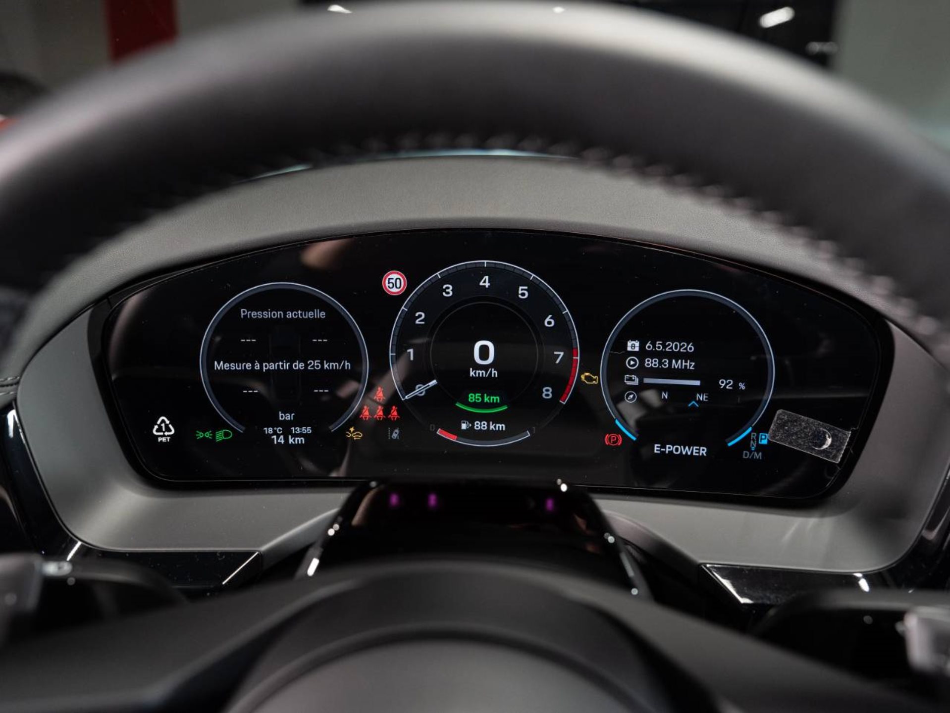 PORSCHE Panamera 4 E-Hybrid-image-13