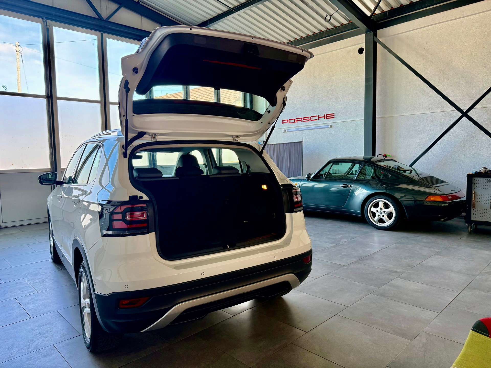 VW T-Cross 1.0 TSI Sport Style DSG-image-5