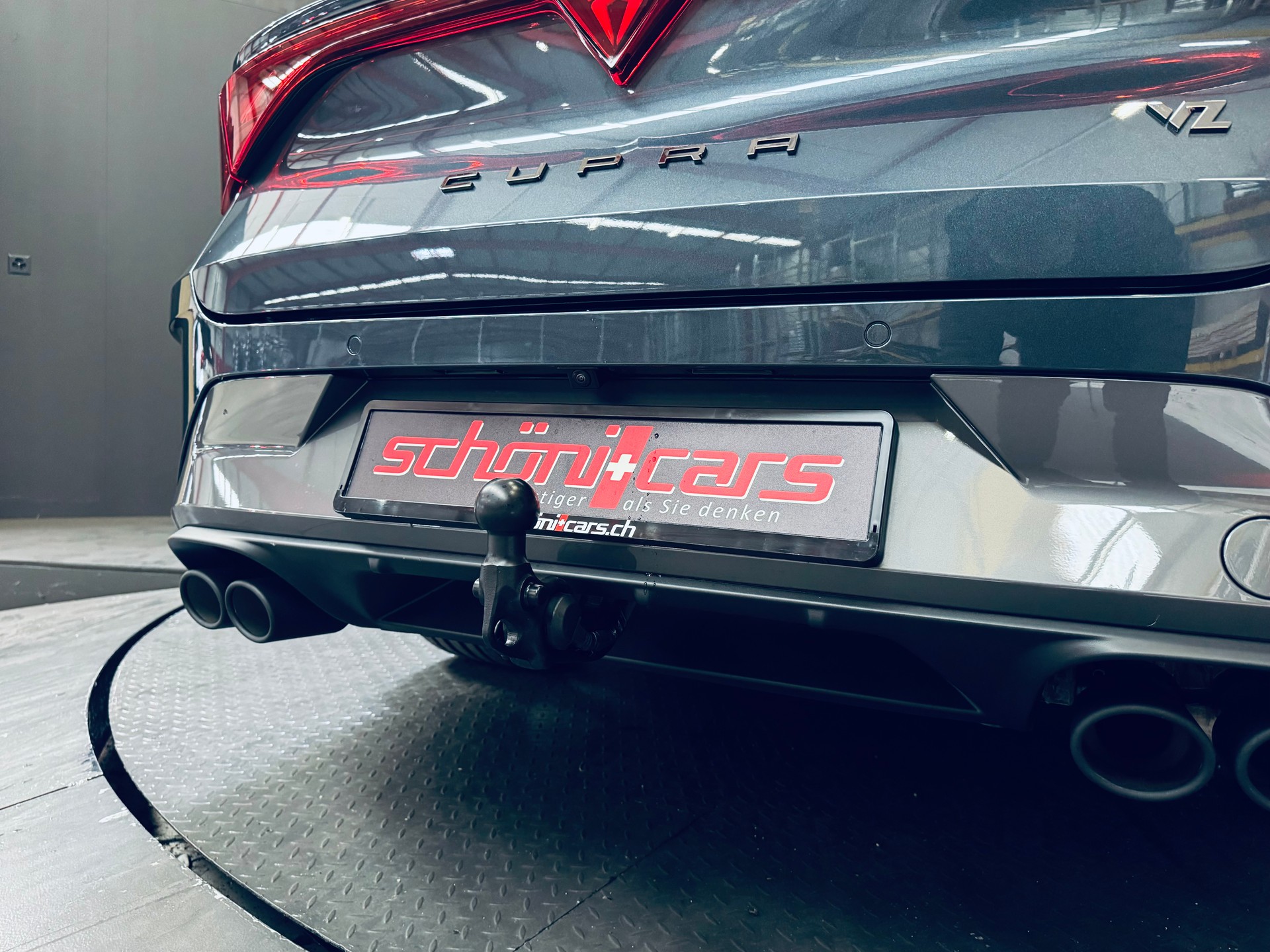 CUPRA LEON ST 2.0 TSI VZ DSG 4Drive-image-12