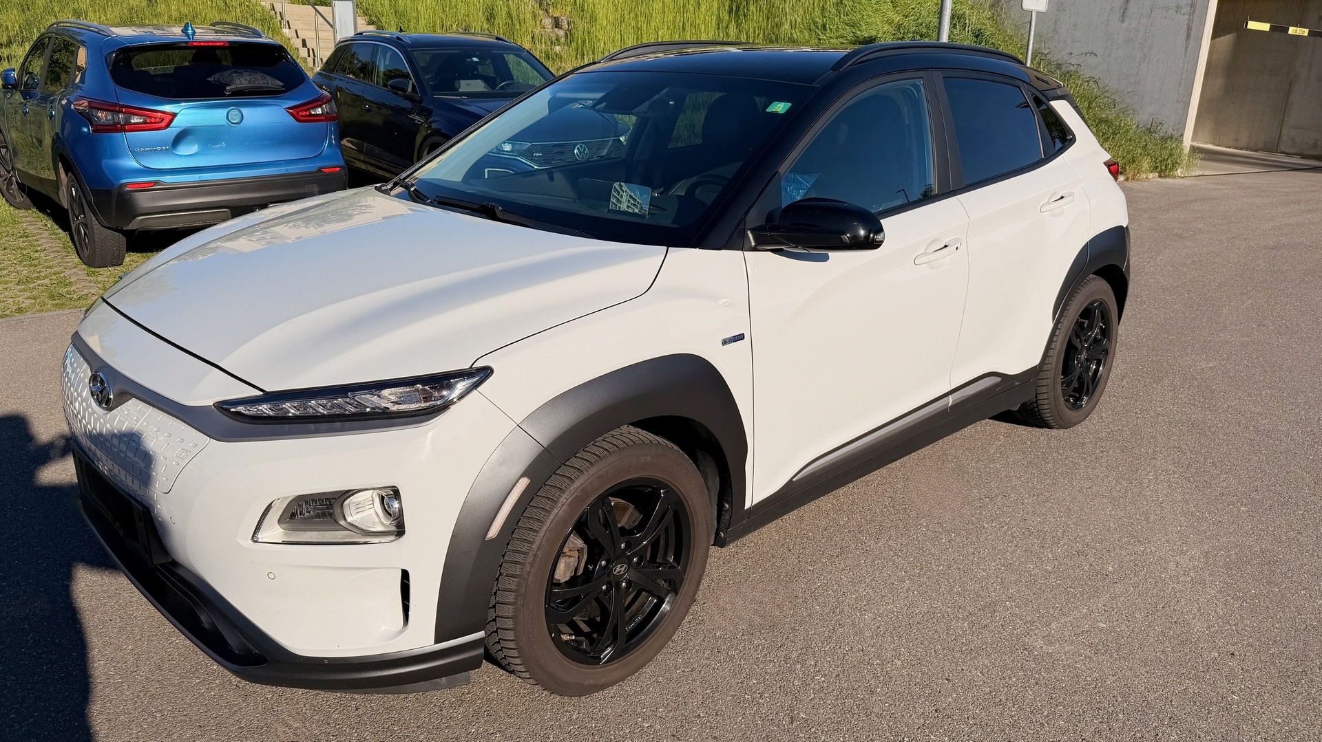 HYUNDAI Kona EV Premium / Vertex