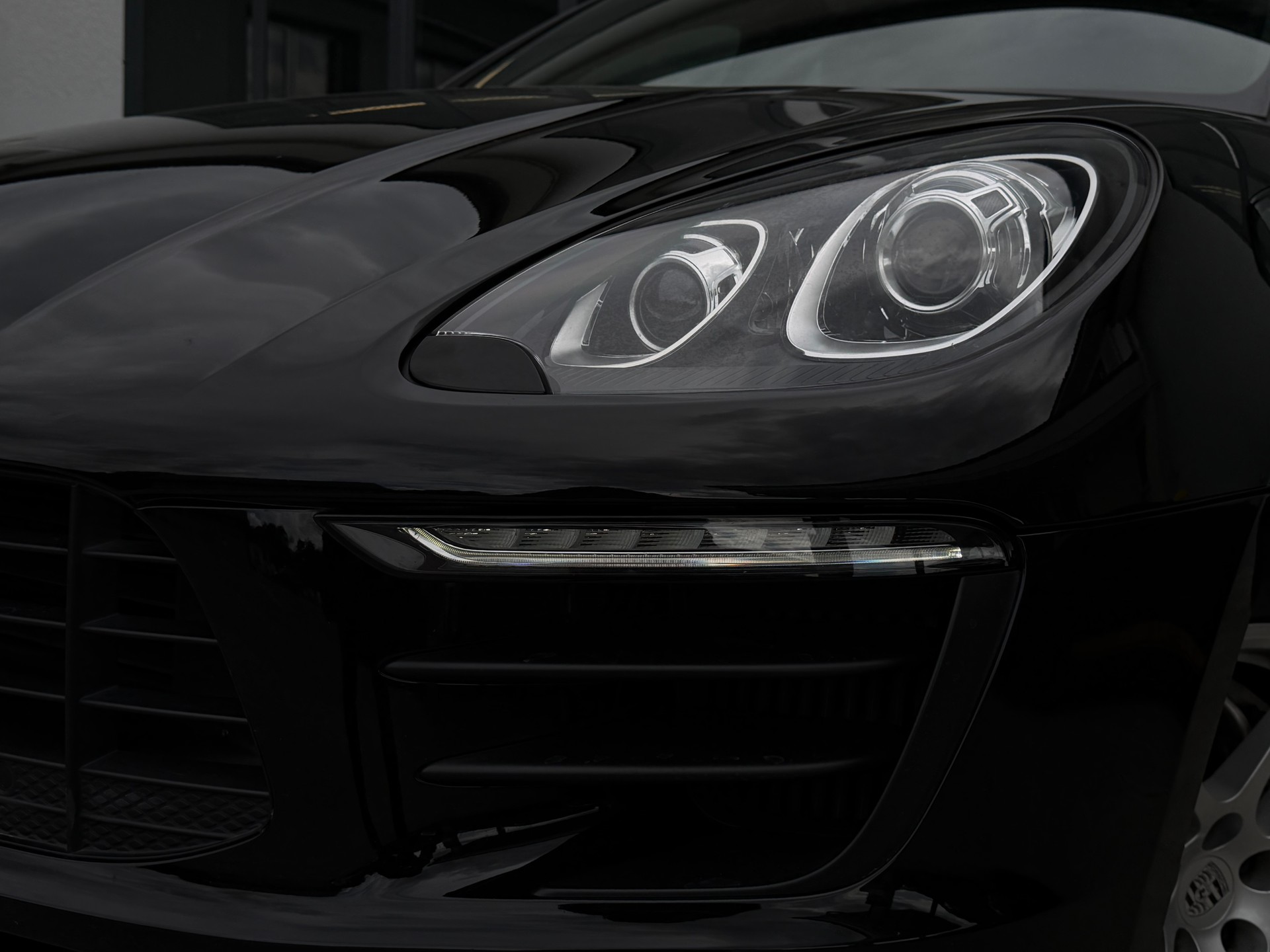PORSCHE Macan S PDK-image-7