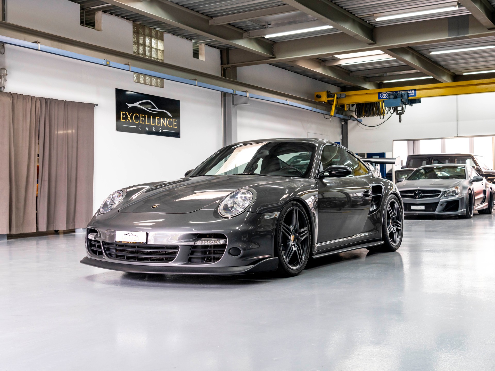 PORSCHE 9FF sur base 911 Turbo-image-0