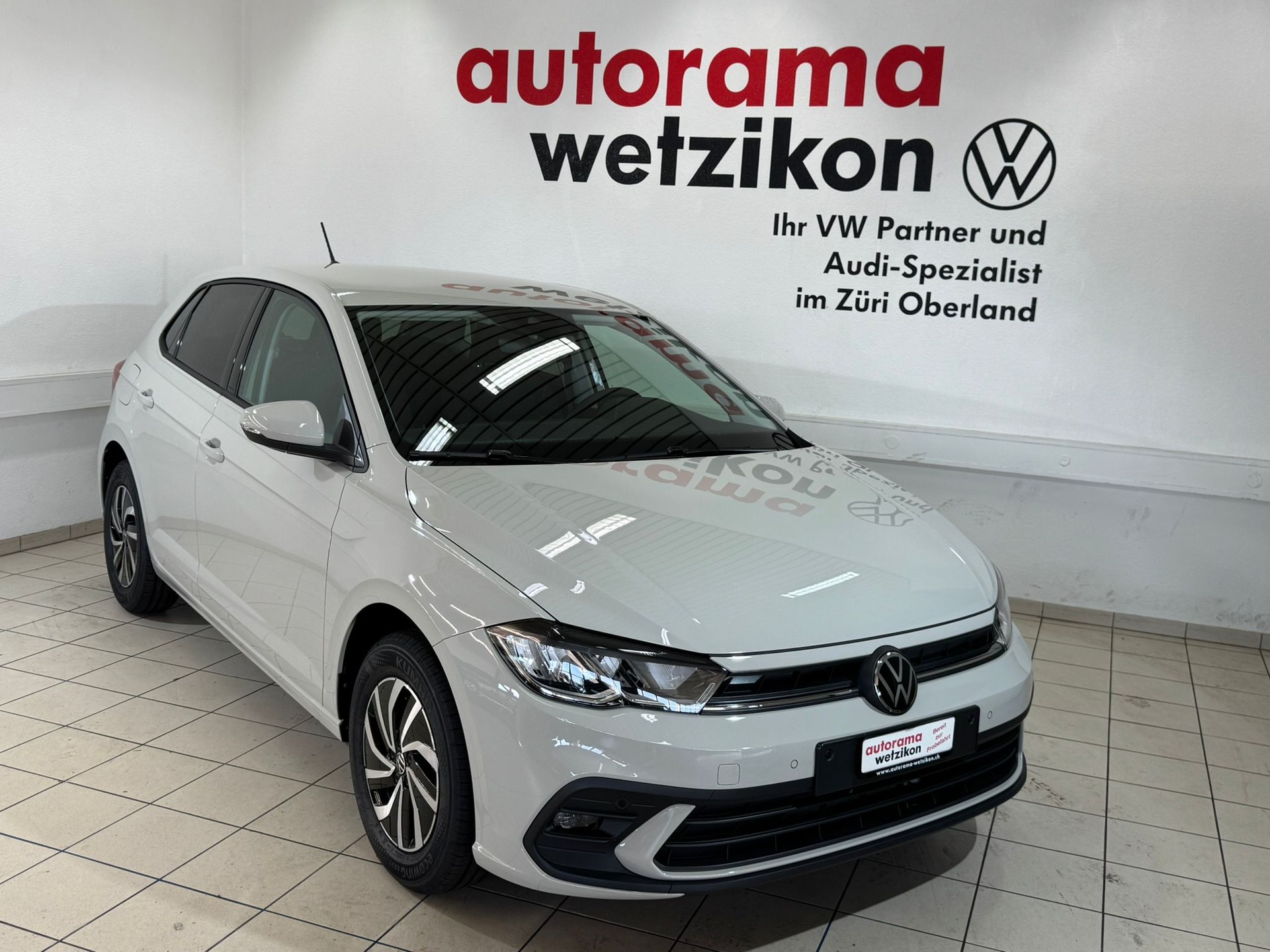 VW Polo 1.0 TSI Life DSG-image-1