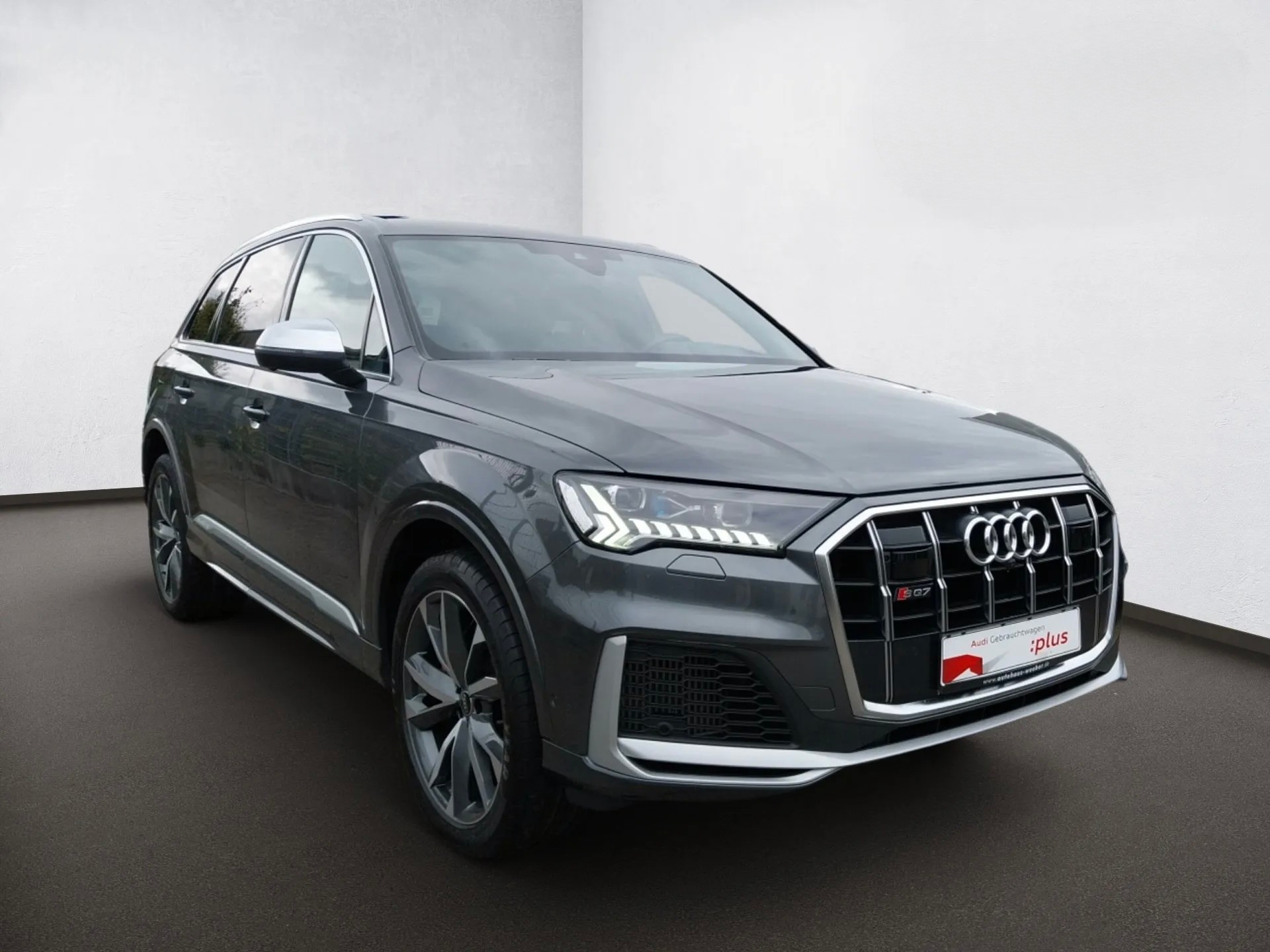 AUDI SQ7 4.0 V8 TFSI quattro tiptronic-image-1