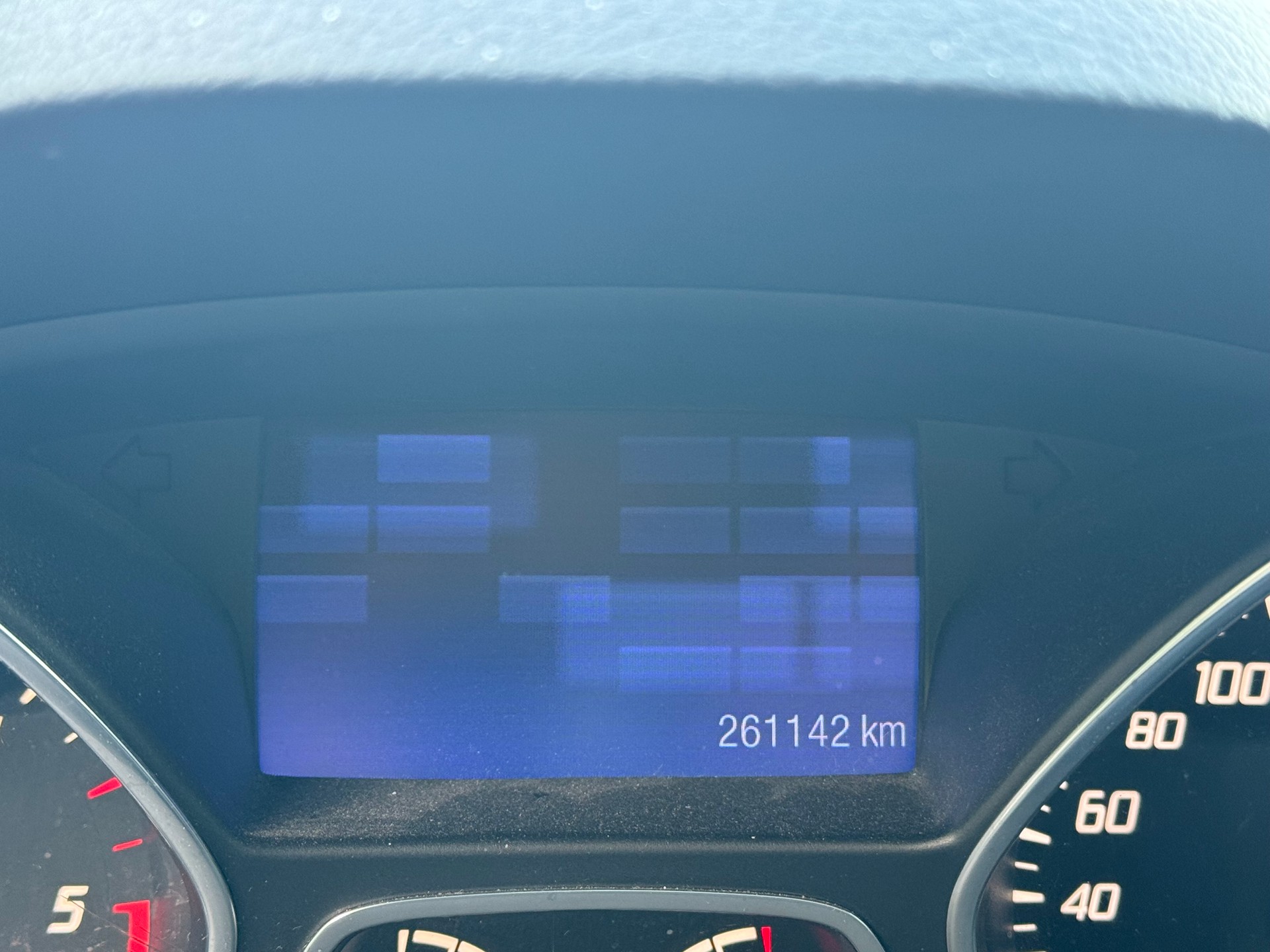 FORD Kuga 2.0 TDCi Carving 4WD PowerShift-image-10