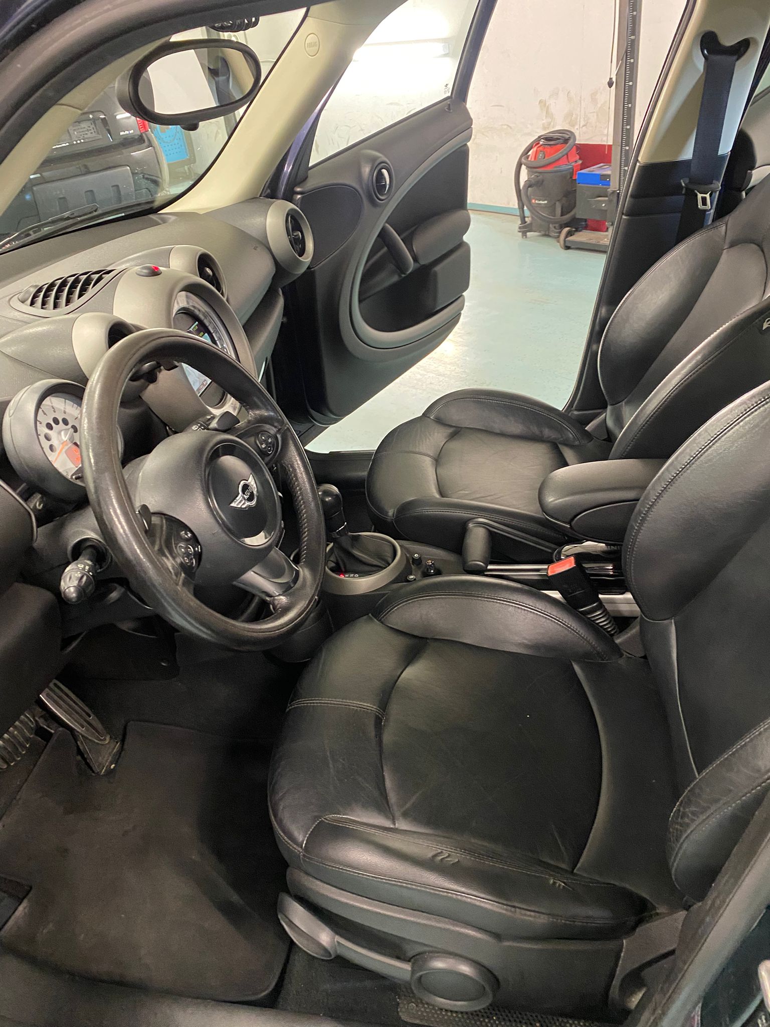 MINI Countryman Cooper S ALL4 Steptronic-image-8