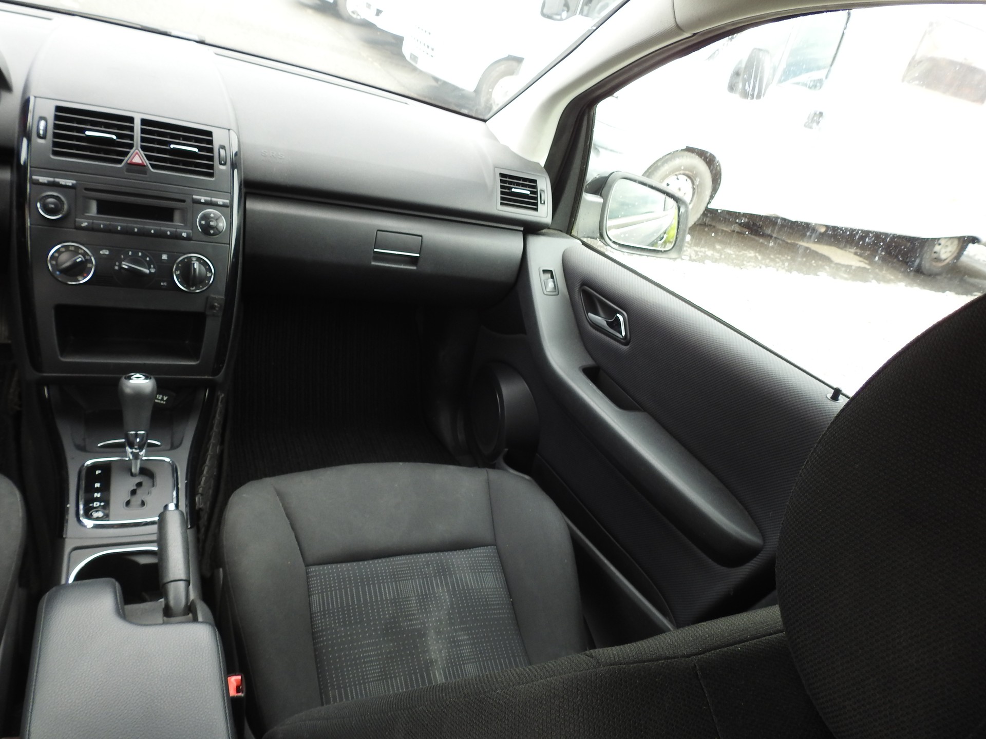 MERCEDES-BENZ A 150 Classic My first star Autotronic-image-17