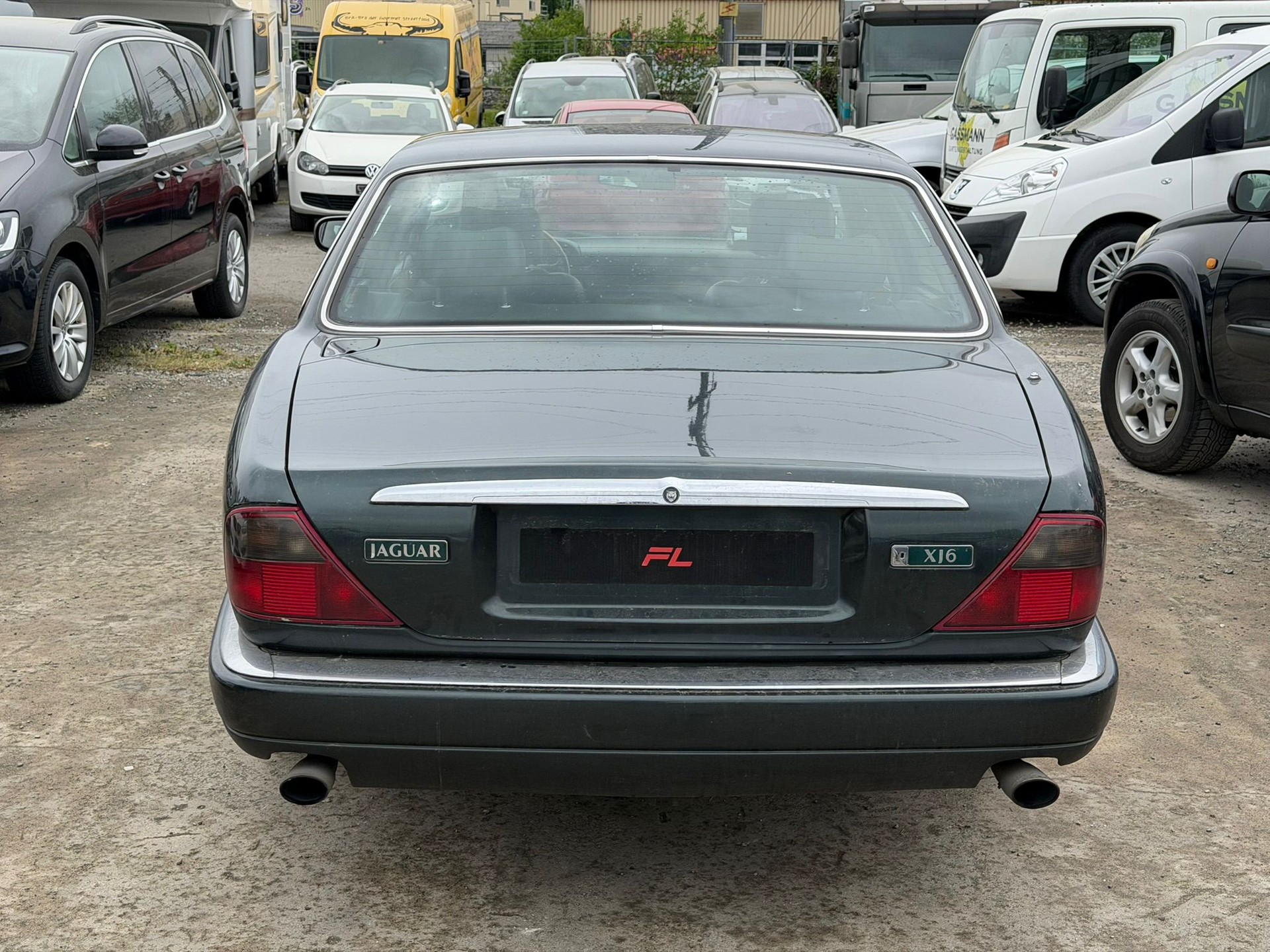 JAGUAR XJ 3.2 Executive-image-5