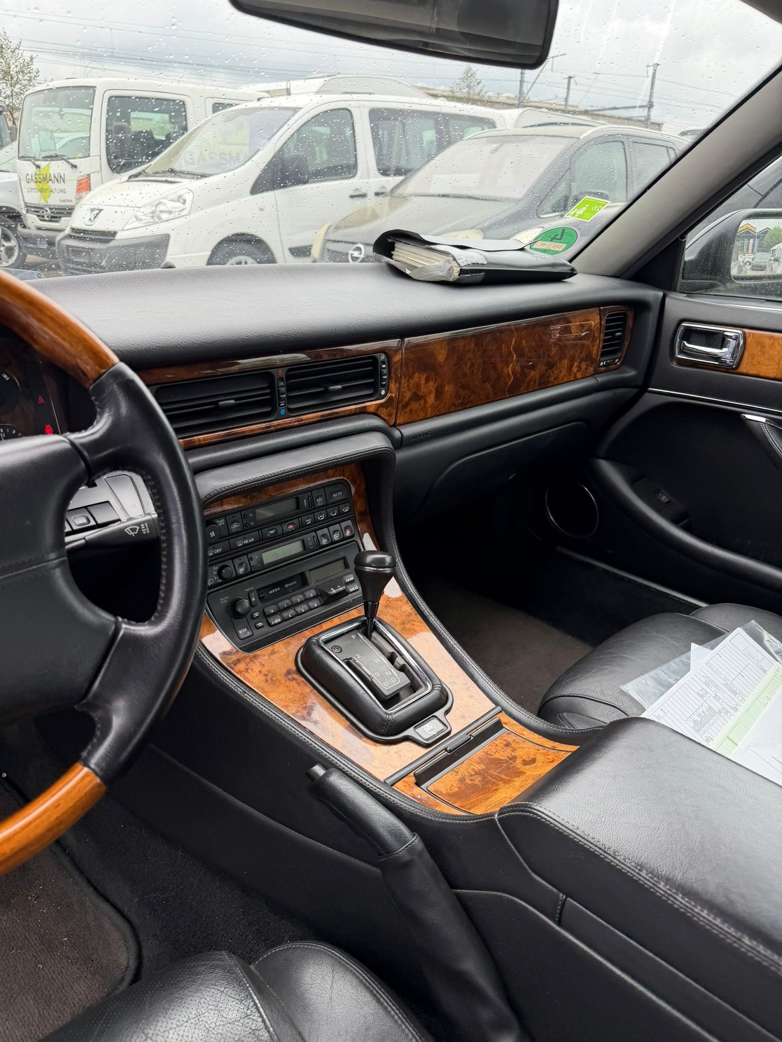 JAGUAR XJ 3.2 Executive-image-9