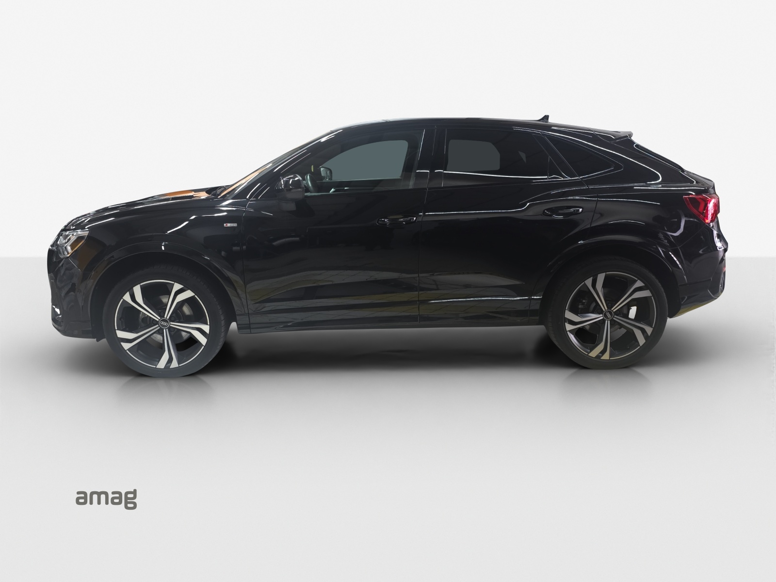 AUDI Q3 Sportback 35 TFSI S line Attraction S-tronic-image-1