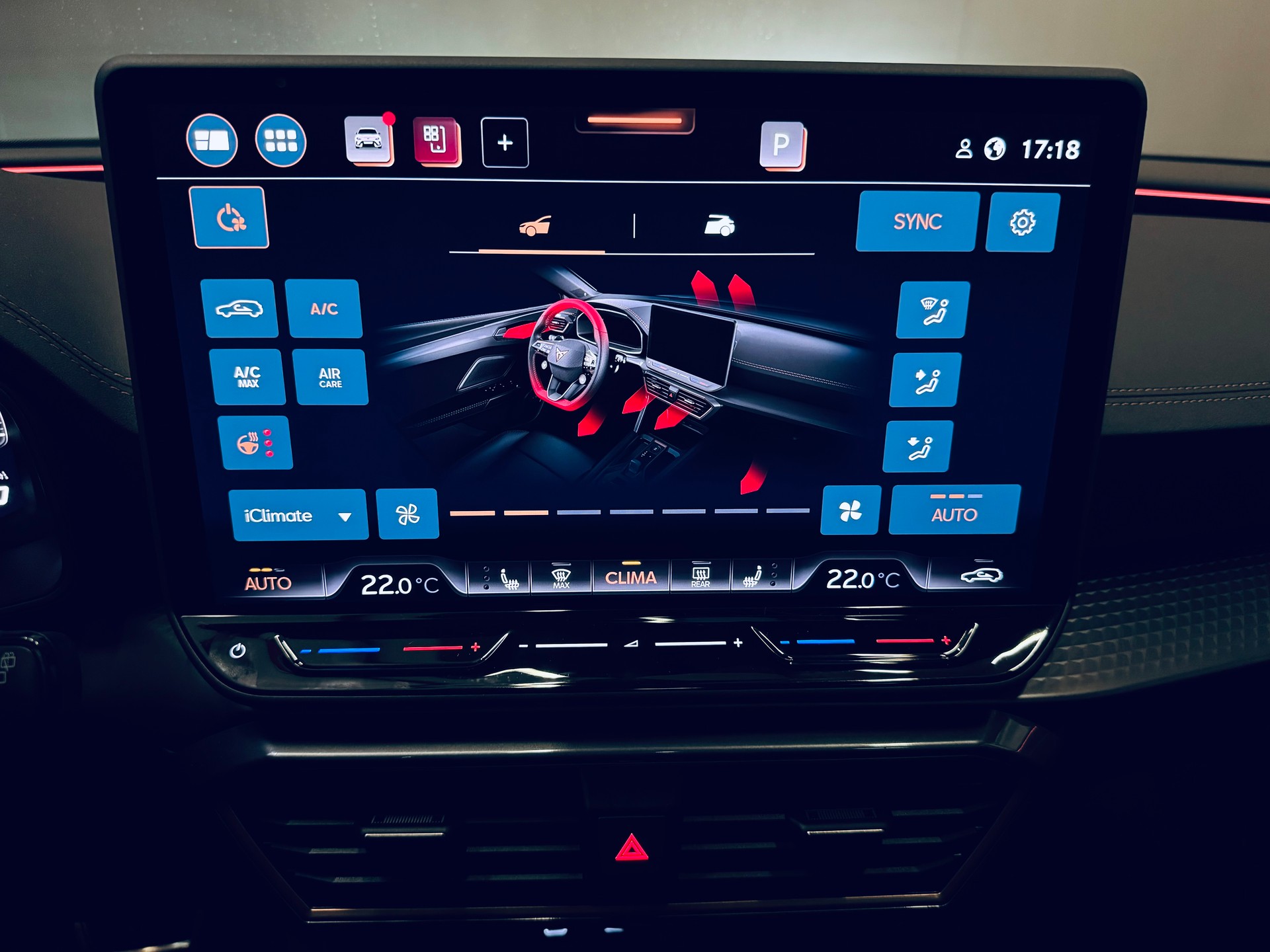 CUPRA LEON ST 2.0 TSI VZ DSG 4Drive-image-27