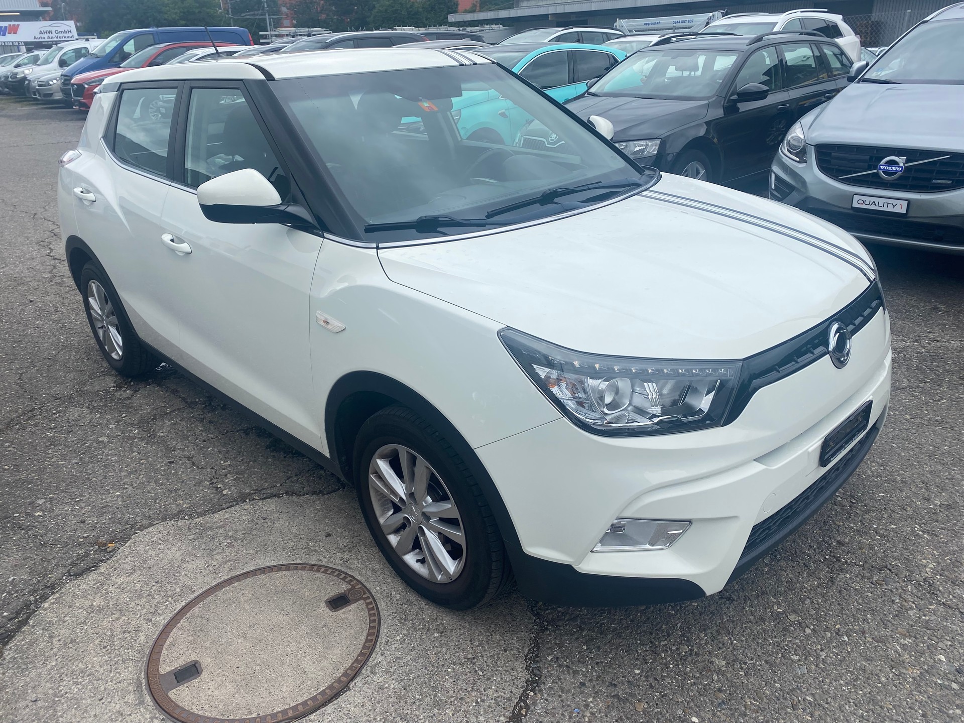 KGM-SsangYong TIVOLI-image-2