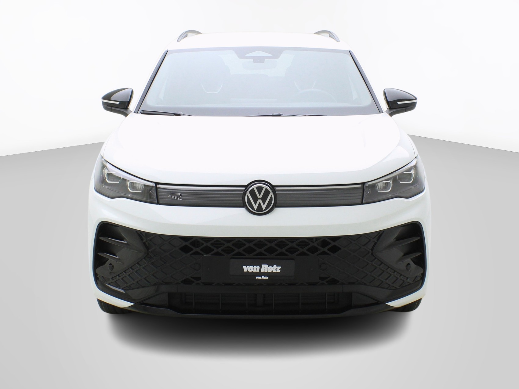 VW Tiguan 2.0 TSI DSG R-Line Black Style 4Motion (2025)-image-5