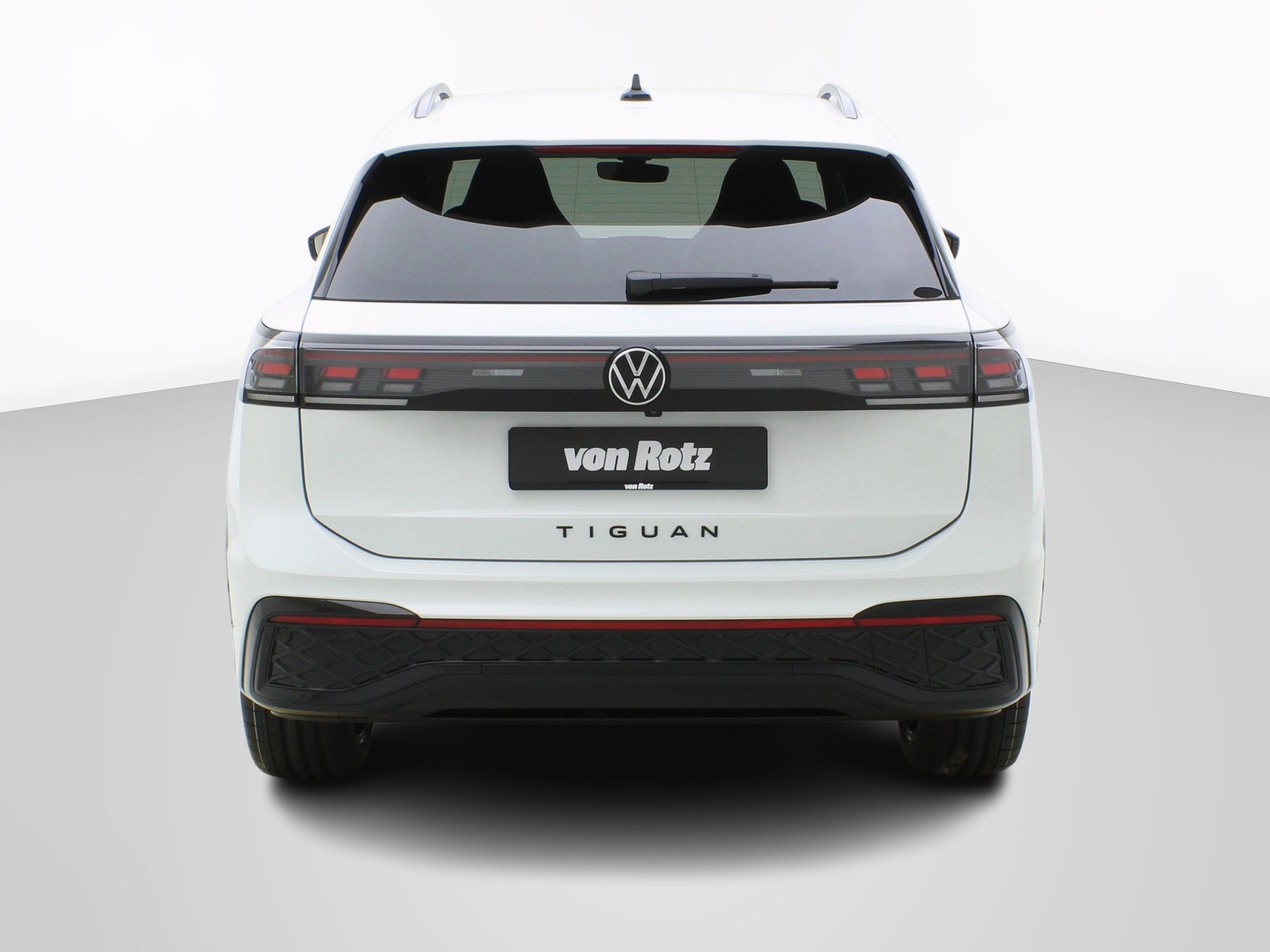 VW Tiguan 2.0 TSI DSG R-Line Black Style 4Motion (2025)-image-3