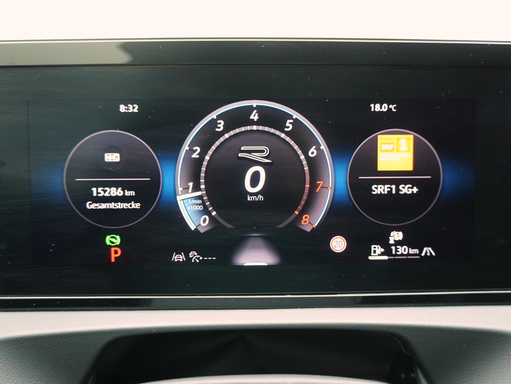 VW Tiguan 2.0 TSI DSG R-Line Black Style 4Motion (2025)-image-17