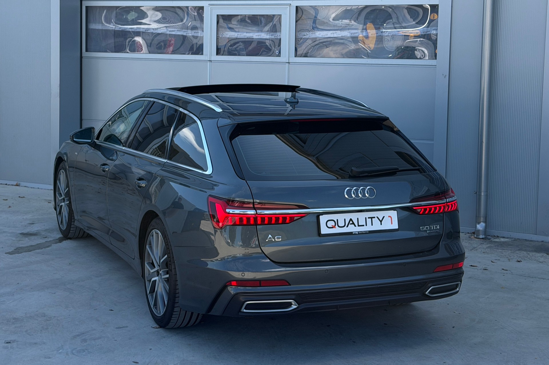 AUDI A6 Avant 50 TDI Sport quattro tiptronic S Line-image-5