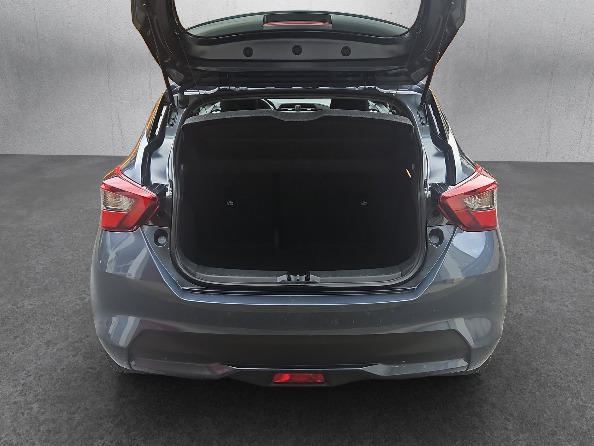 NISSAN Micra IG-T100 Tekna AVM+LED-image-21