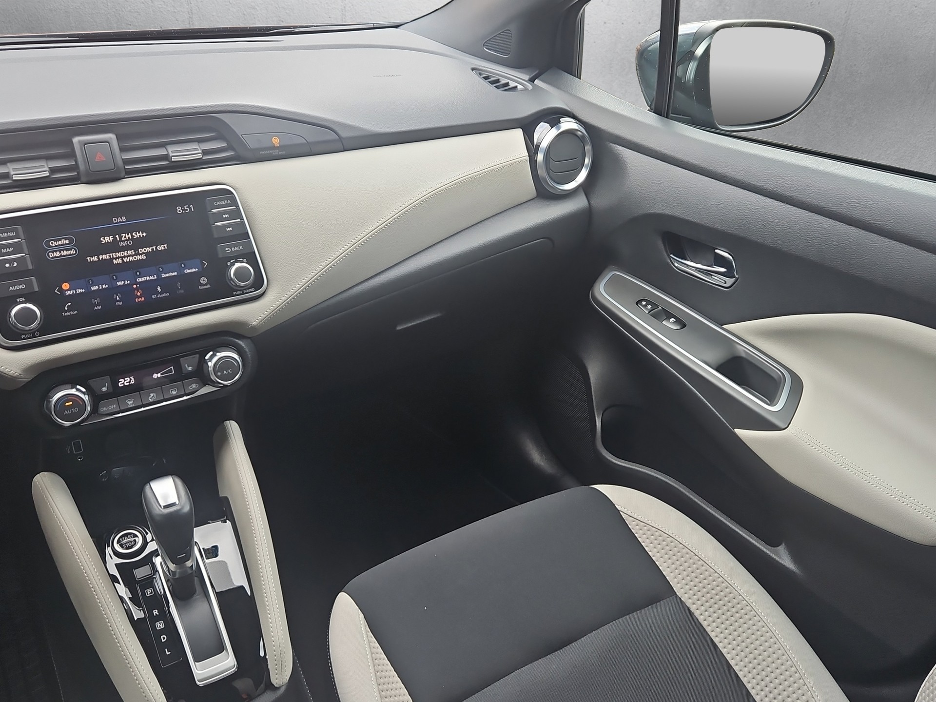NISSAN Micra IG-T100 Tekna AVM+LED-image-14
