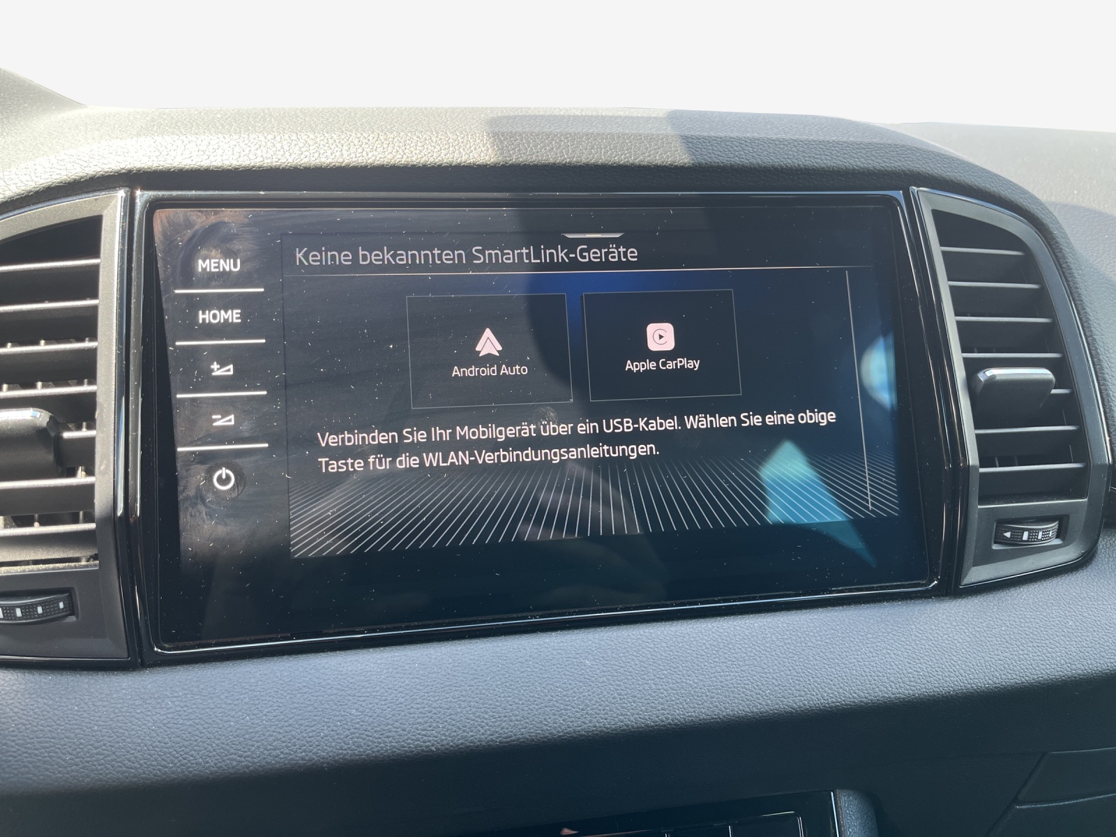 SKODA Karoq 2.0 TSI SportLine 4x4 DSG-image-15