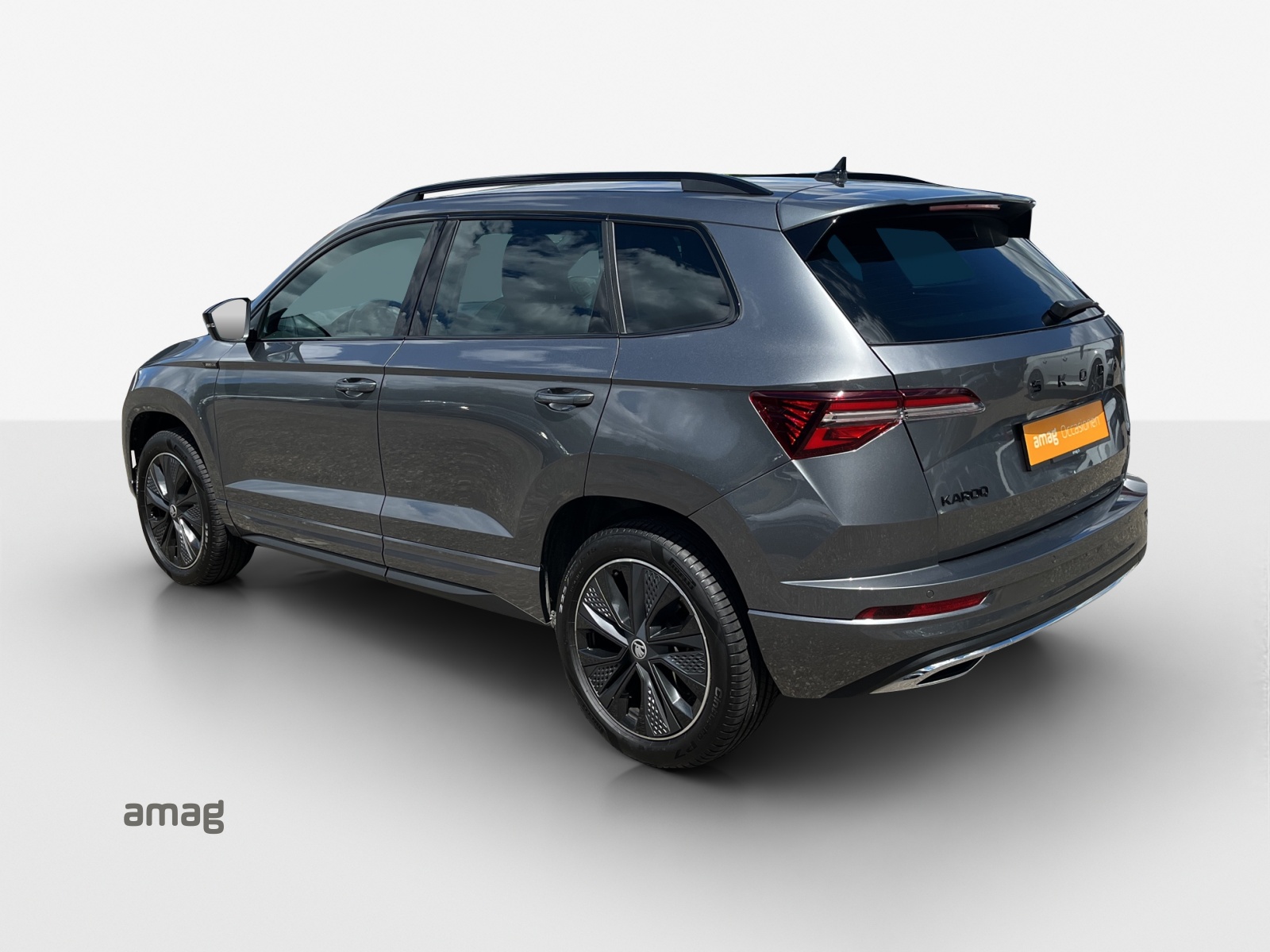 SKODA Karoq 2.0 TSI SportLine 4x4 DSG-image-2