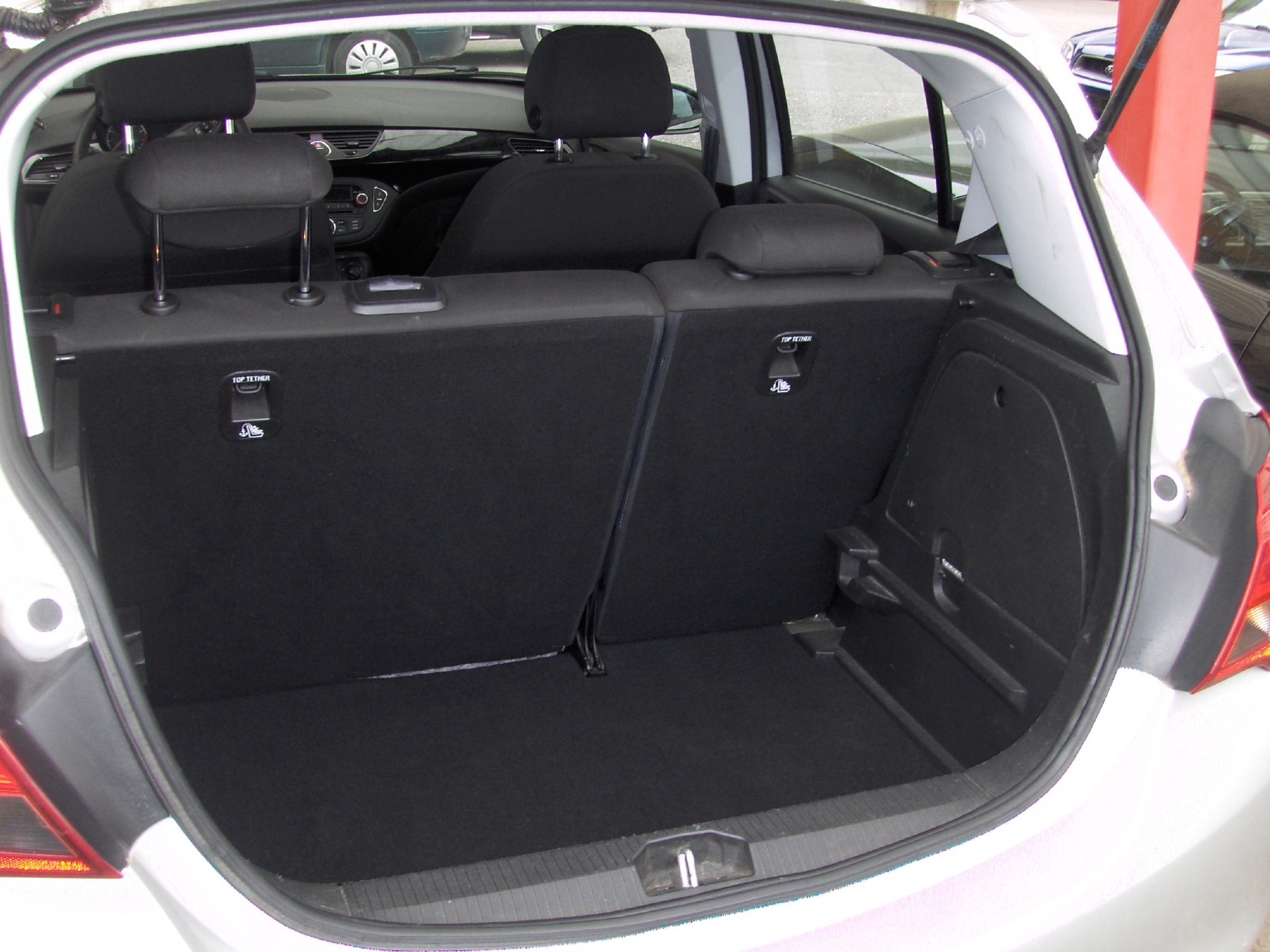 OPEL Corsa 1.4 TP Enjoy Easytronic-image-6