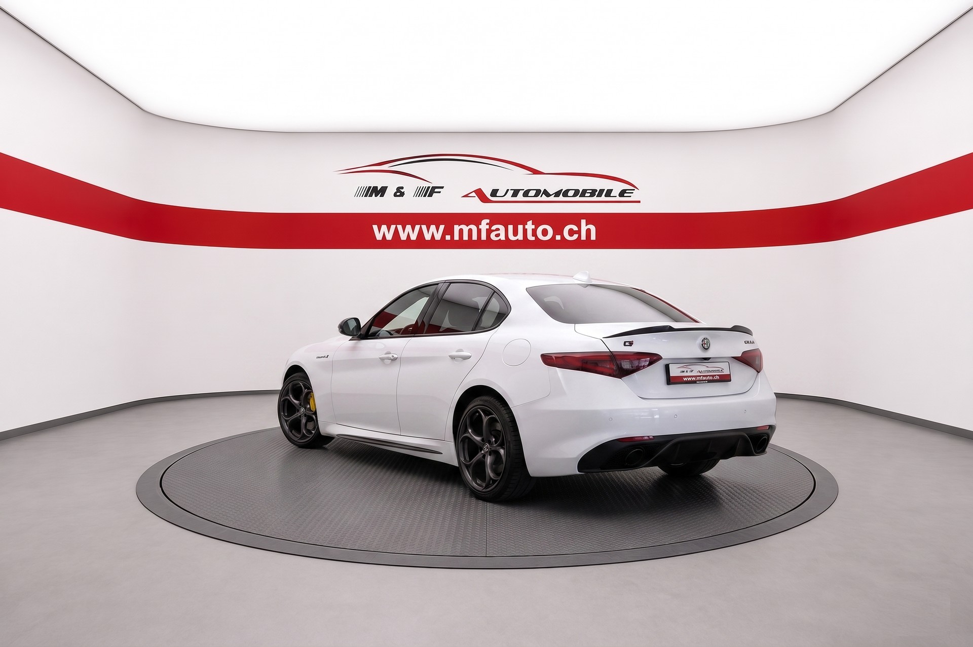 ALFA ROMEO Giulia 2.0 Q4 Veloce TI CH FAHRZEUG-image-3