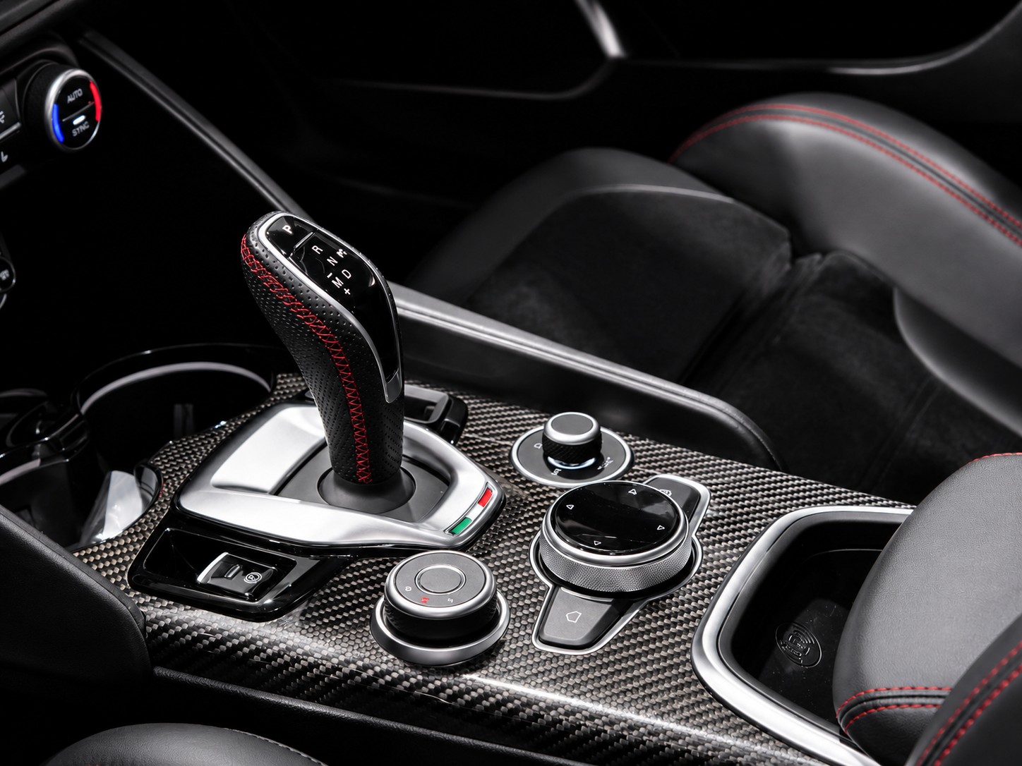 ALFA ROMEO Giulia 2.0 Q4 Veloce TI CH FAHRZEUG-image-18