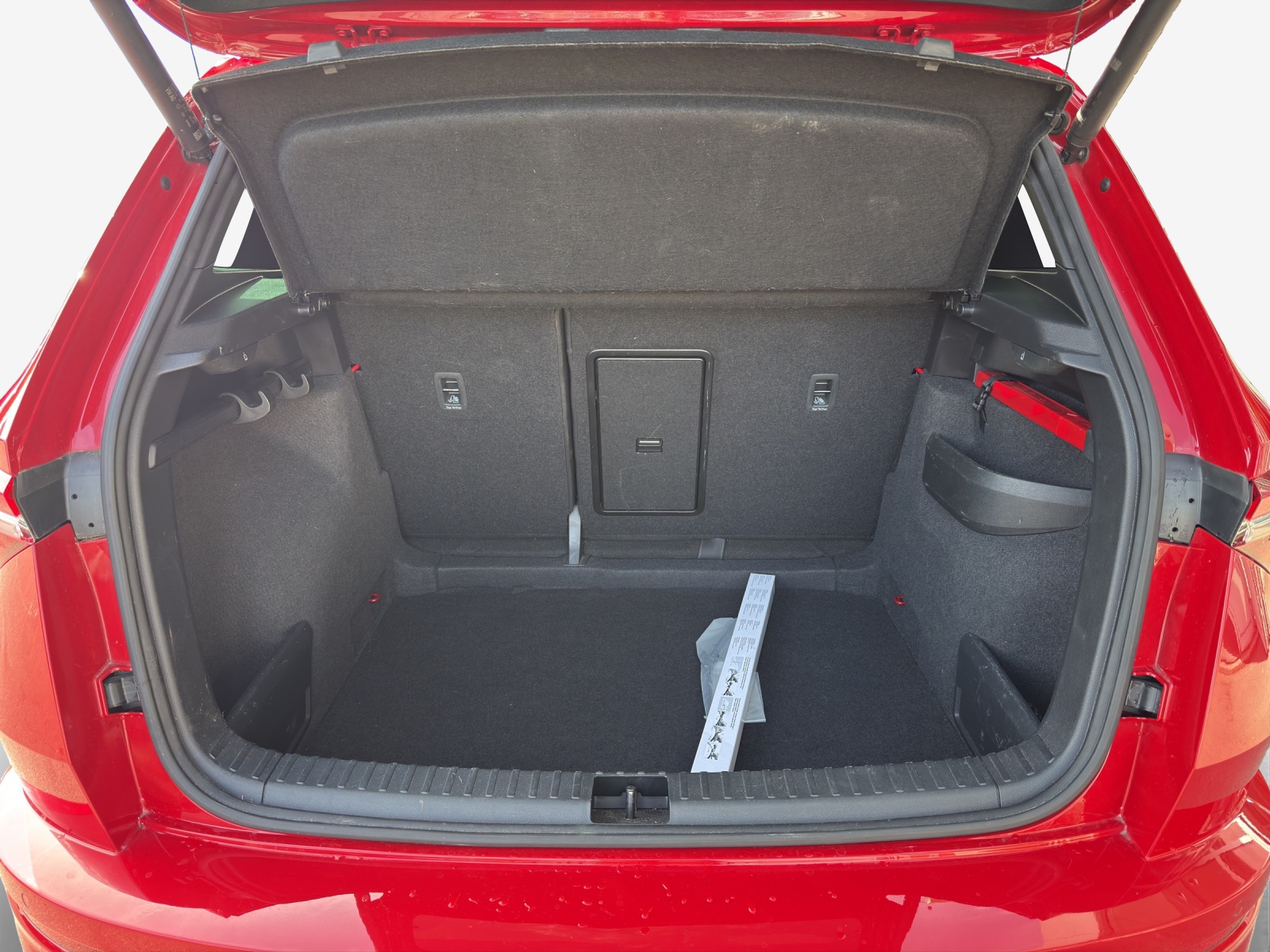 SKODA Karoq 1.5 TSI SportLine DSG-image-12