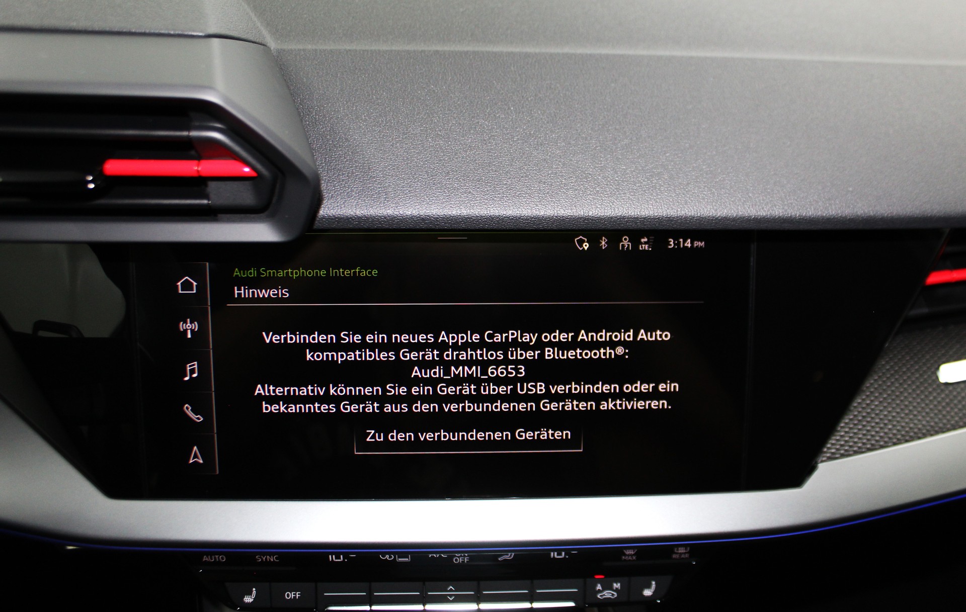 AUDI RS3 Sportback 2.5 TSI quattro S-tronic RS-Designpaket plus rot / CH-Fahrzeug-image-22