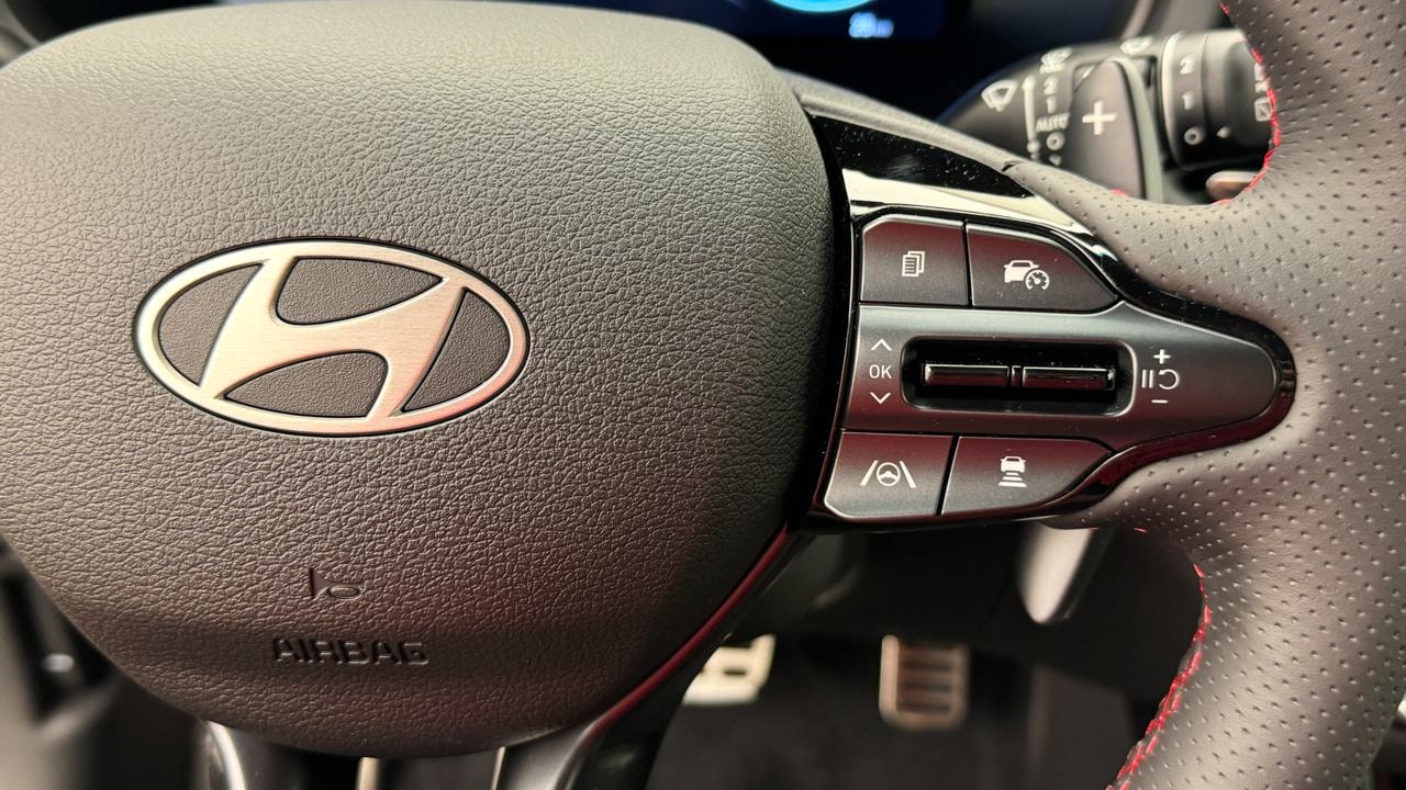 HYUNDAI i30 Wagon 1.5 T-GDi N Line 48V MH DCT-image-9