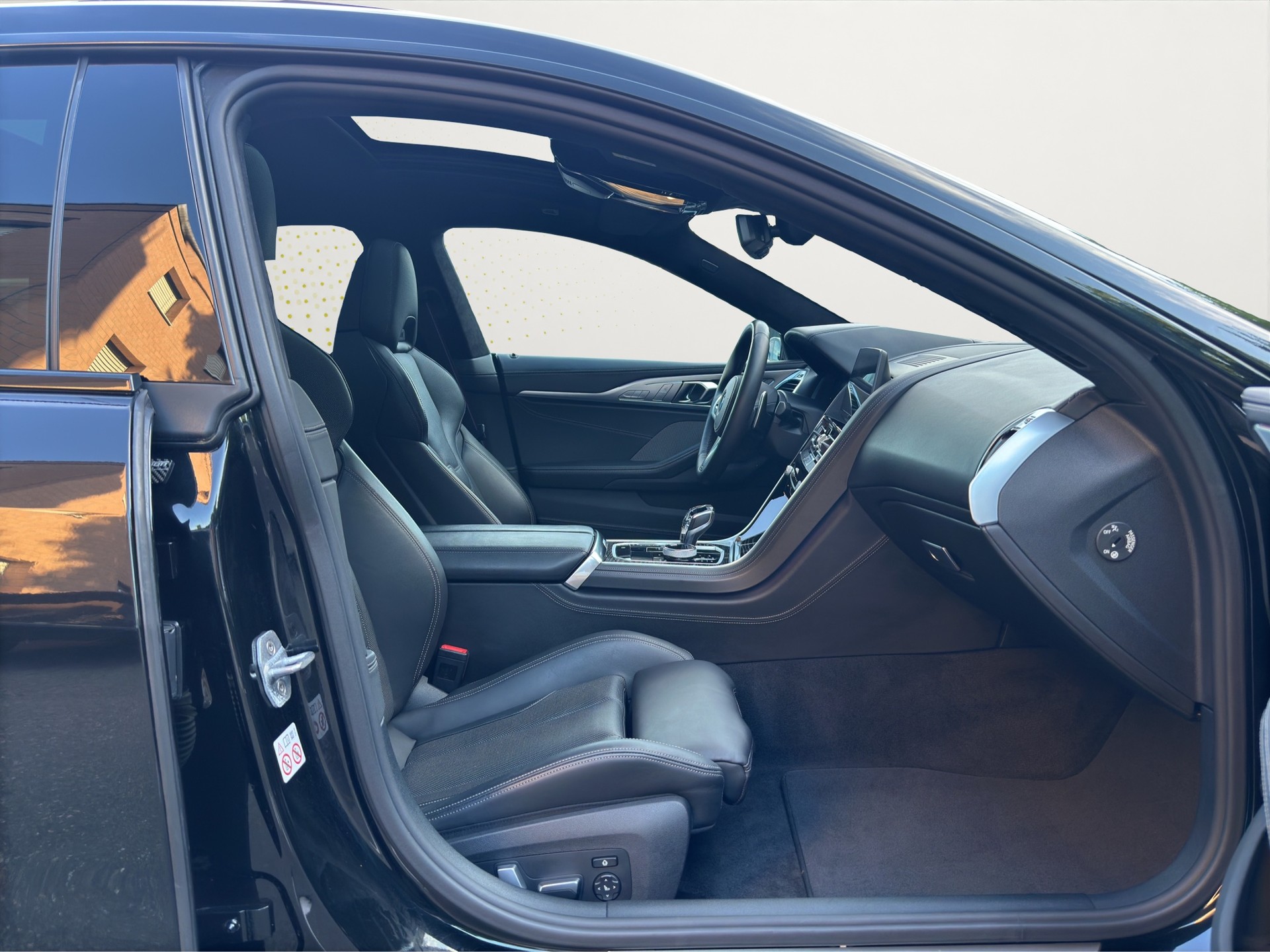 BMW M850i xDrive (CH) Individual-image-12