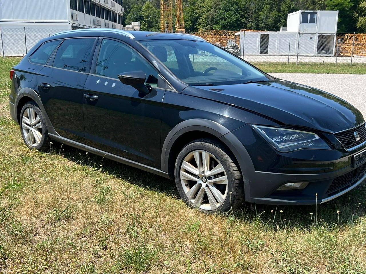 SEAT Leon ST 1.6 TDI X-Perience 4Drive-image-1