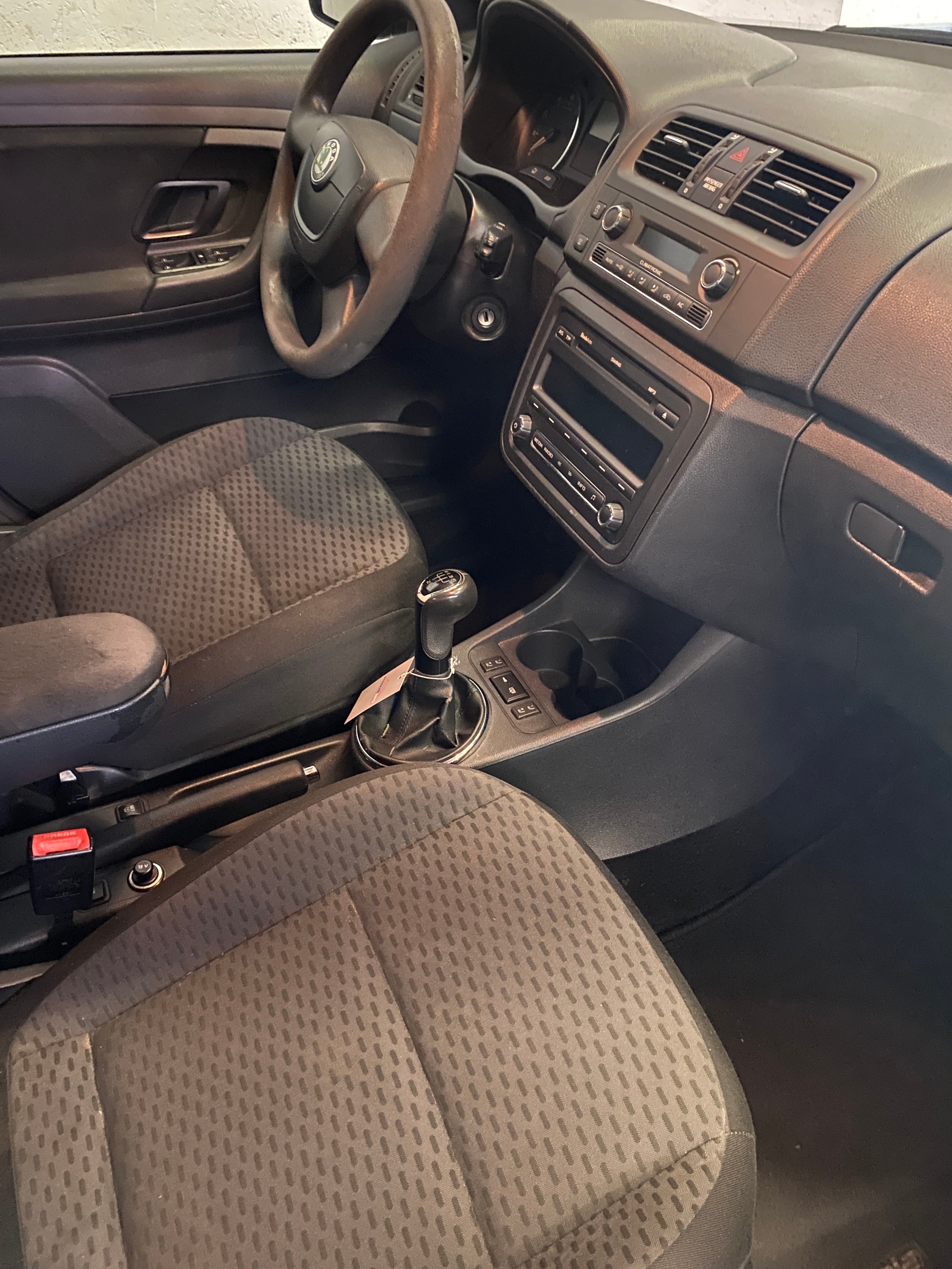 SKODA Fabia 1.2 TSI Ambition Plus-image-11