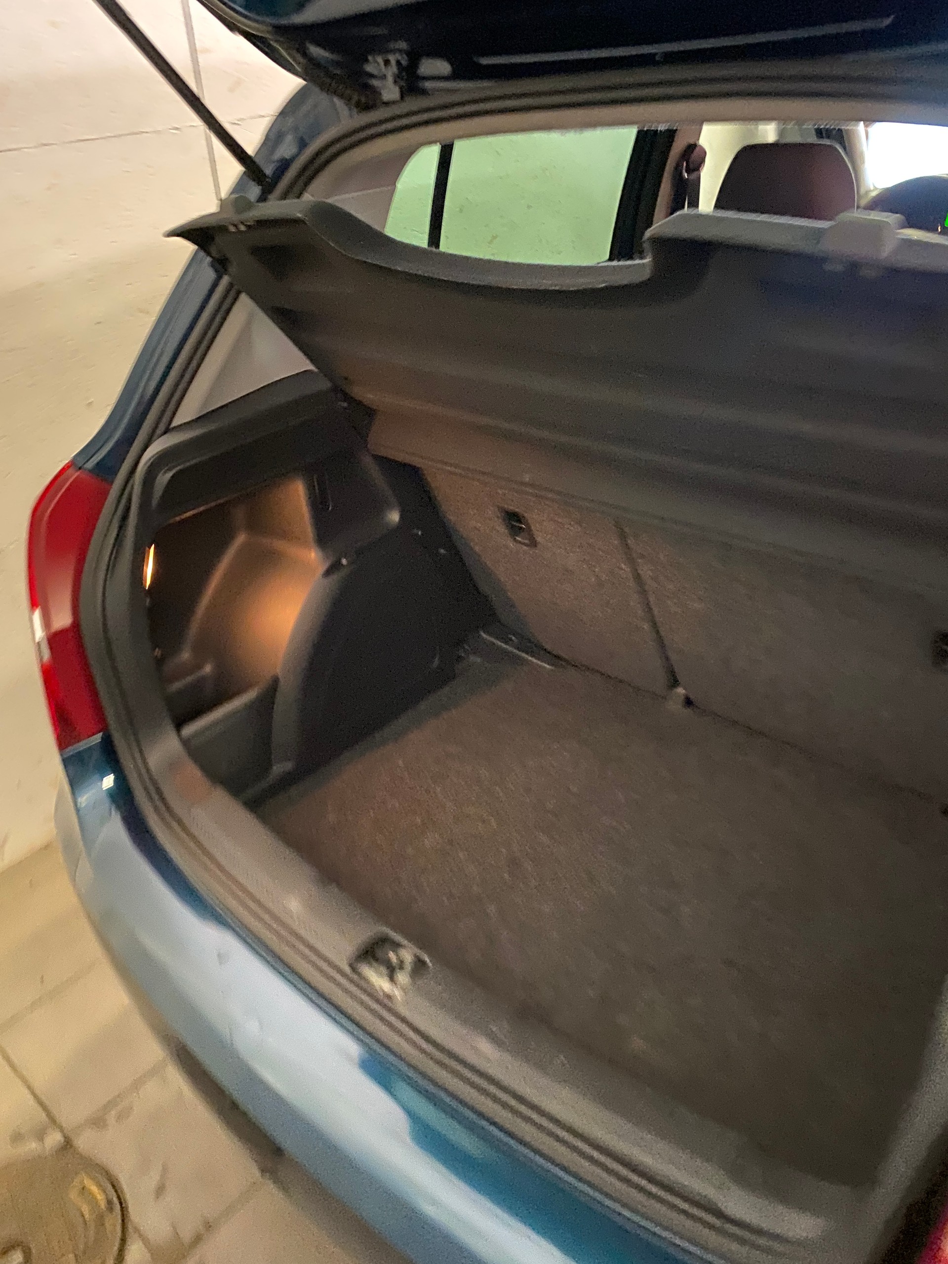 SKODA Fabia 1.2 TSI Ambition Plus-image-5