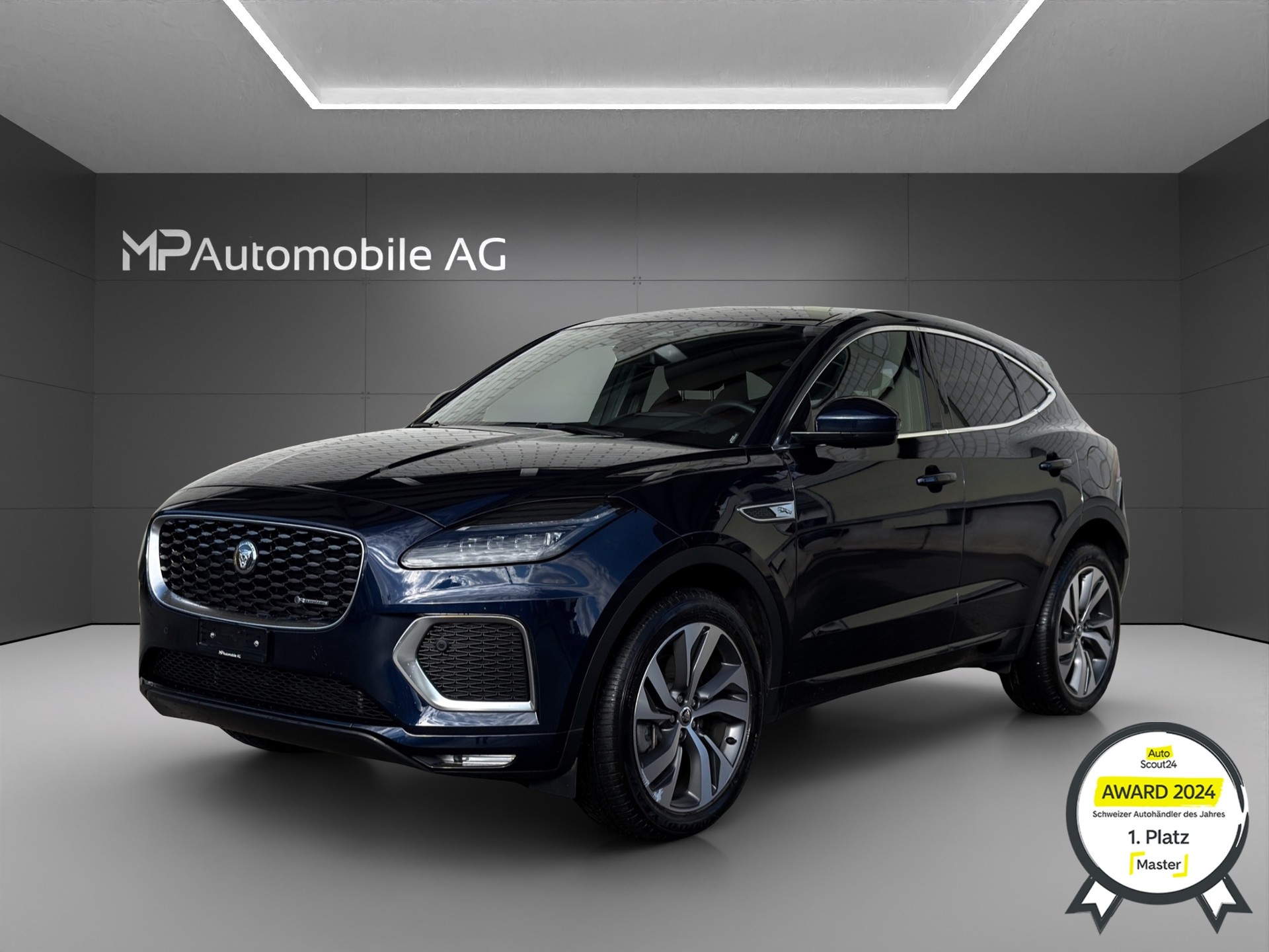 JAGUAR E-Pace 1.5 P300e R-Dynamic AWD SE-image-0