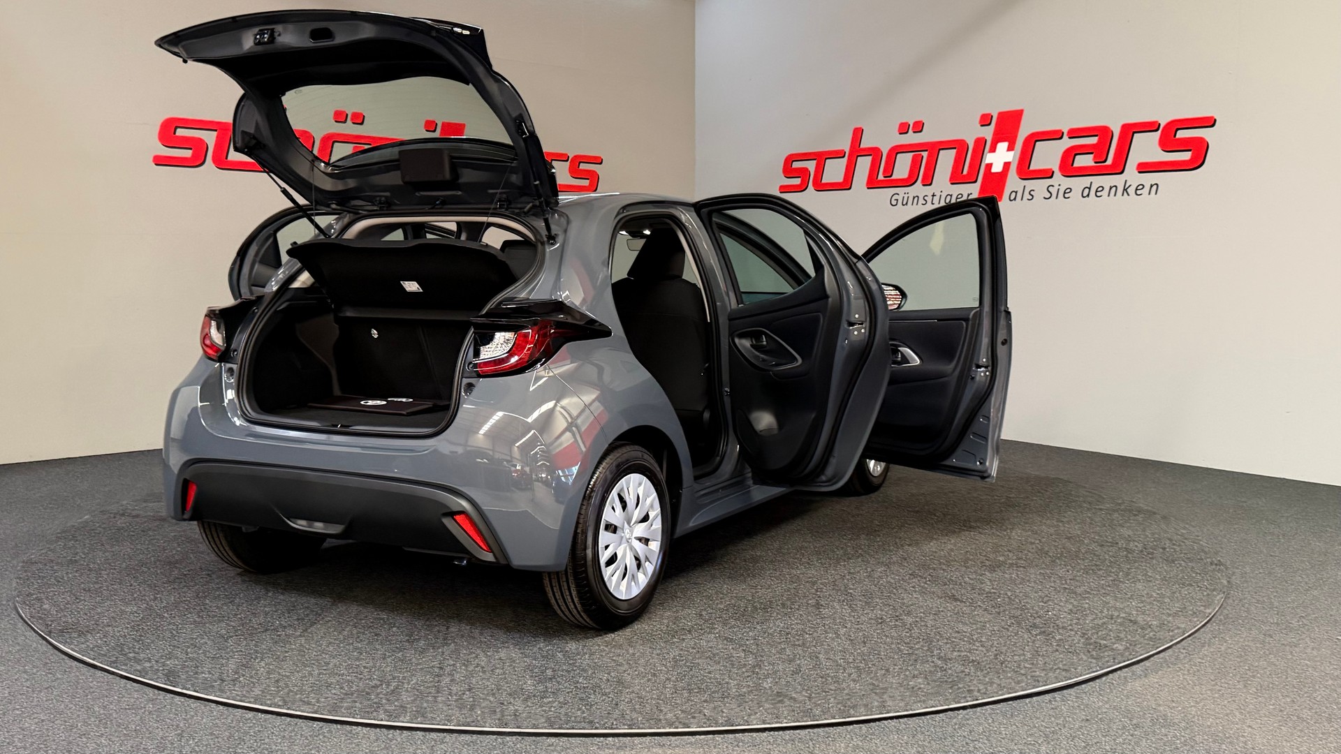 TOYOTA NEW Yaris 1.5 Comfort e-CVT-image-6