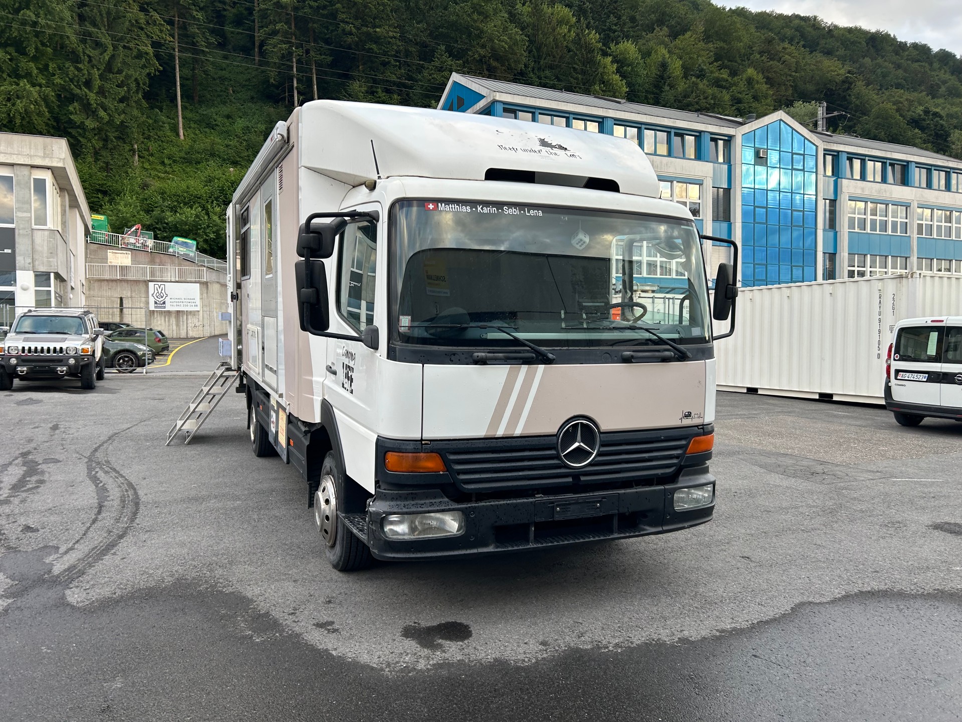 MERCEDES-BENZ 100 SERIES-image-0