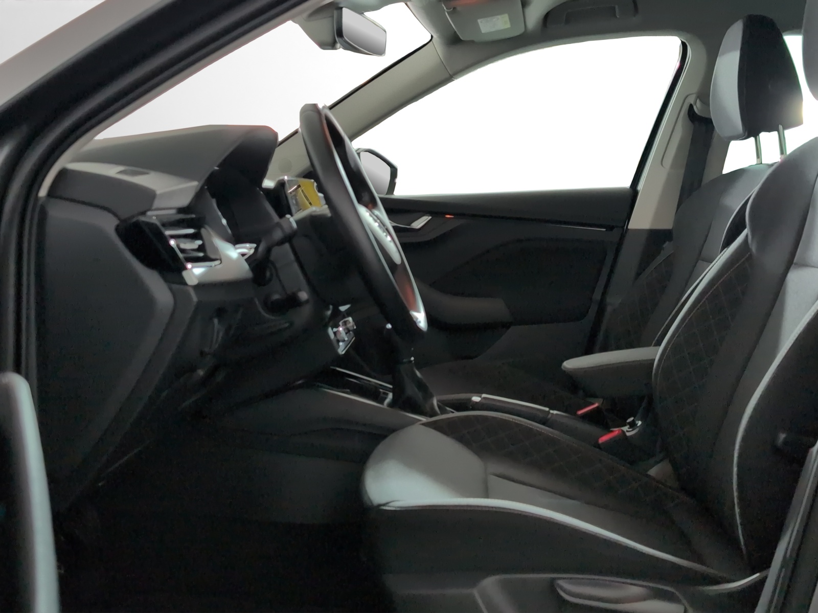 SKODA Kamiq 1.5 TSI Ambition-image-5