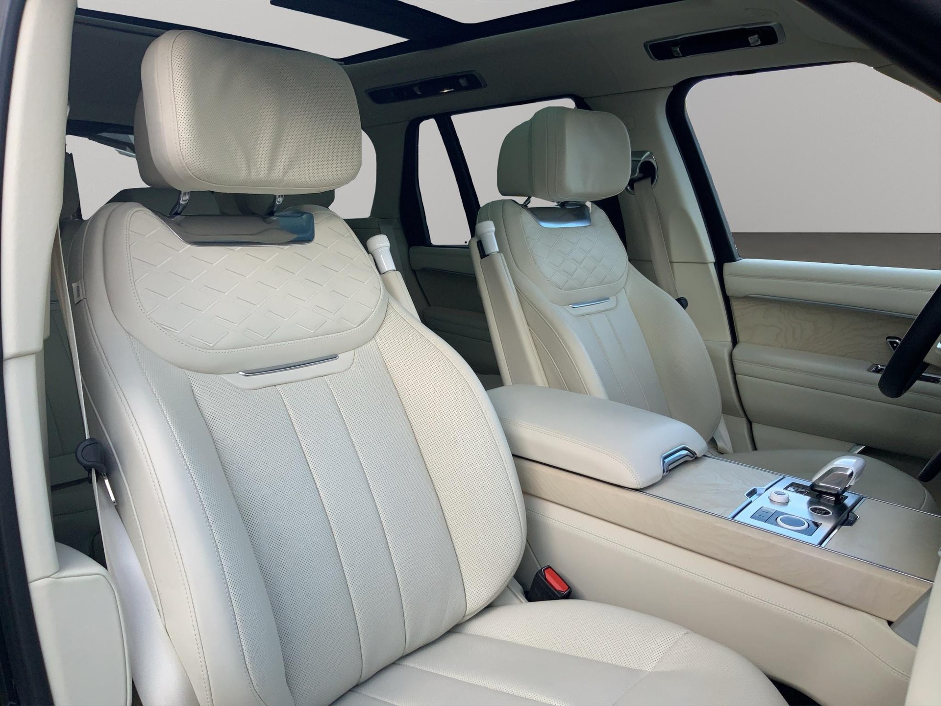 LAND ROVER Range Rover 4.4 V8 SV-image-3