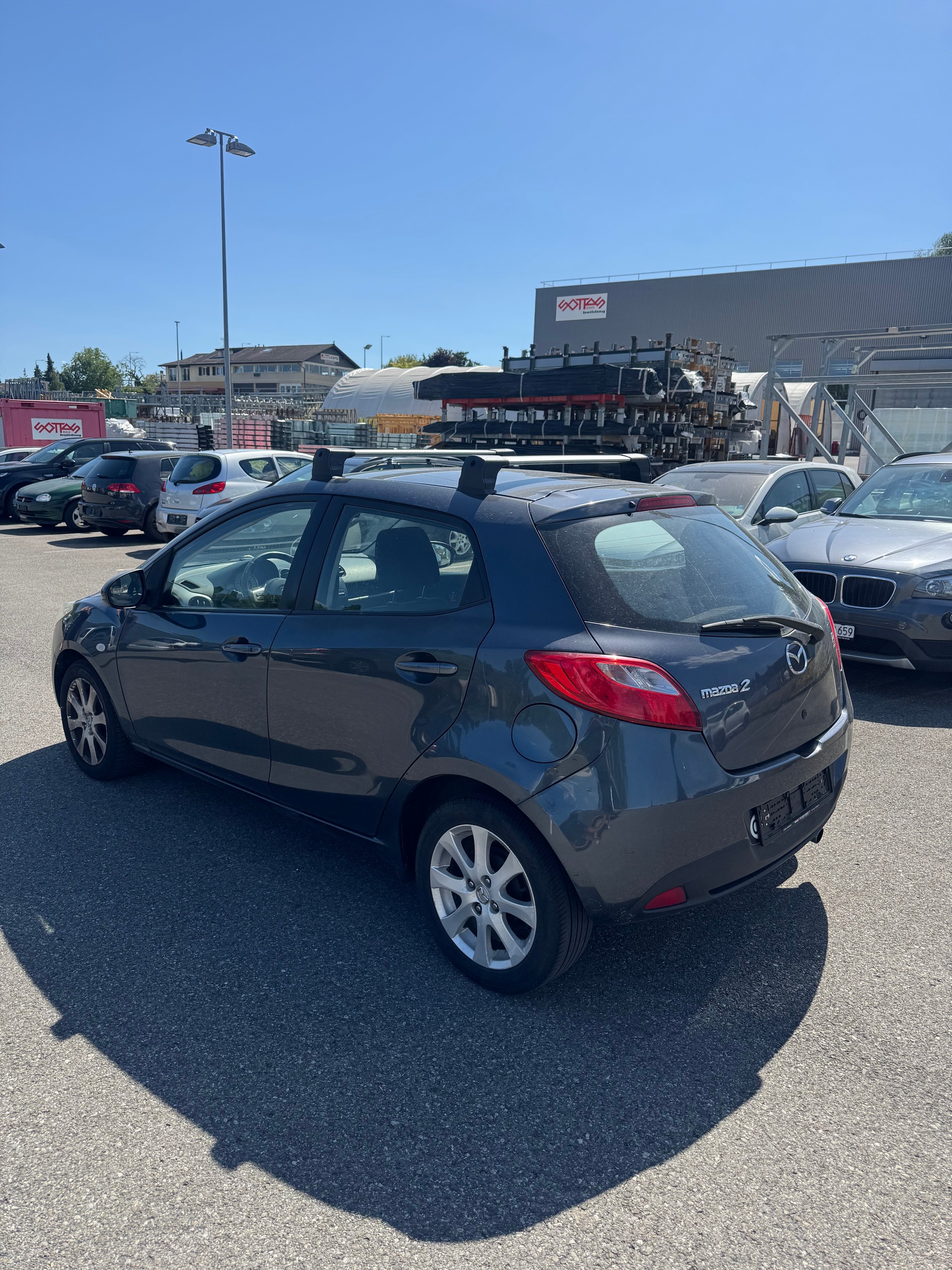 MAZDA 2 1.3i 16V Exclusive-image-2
