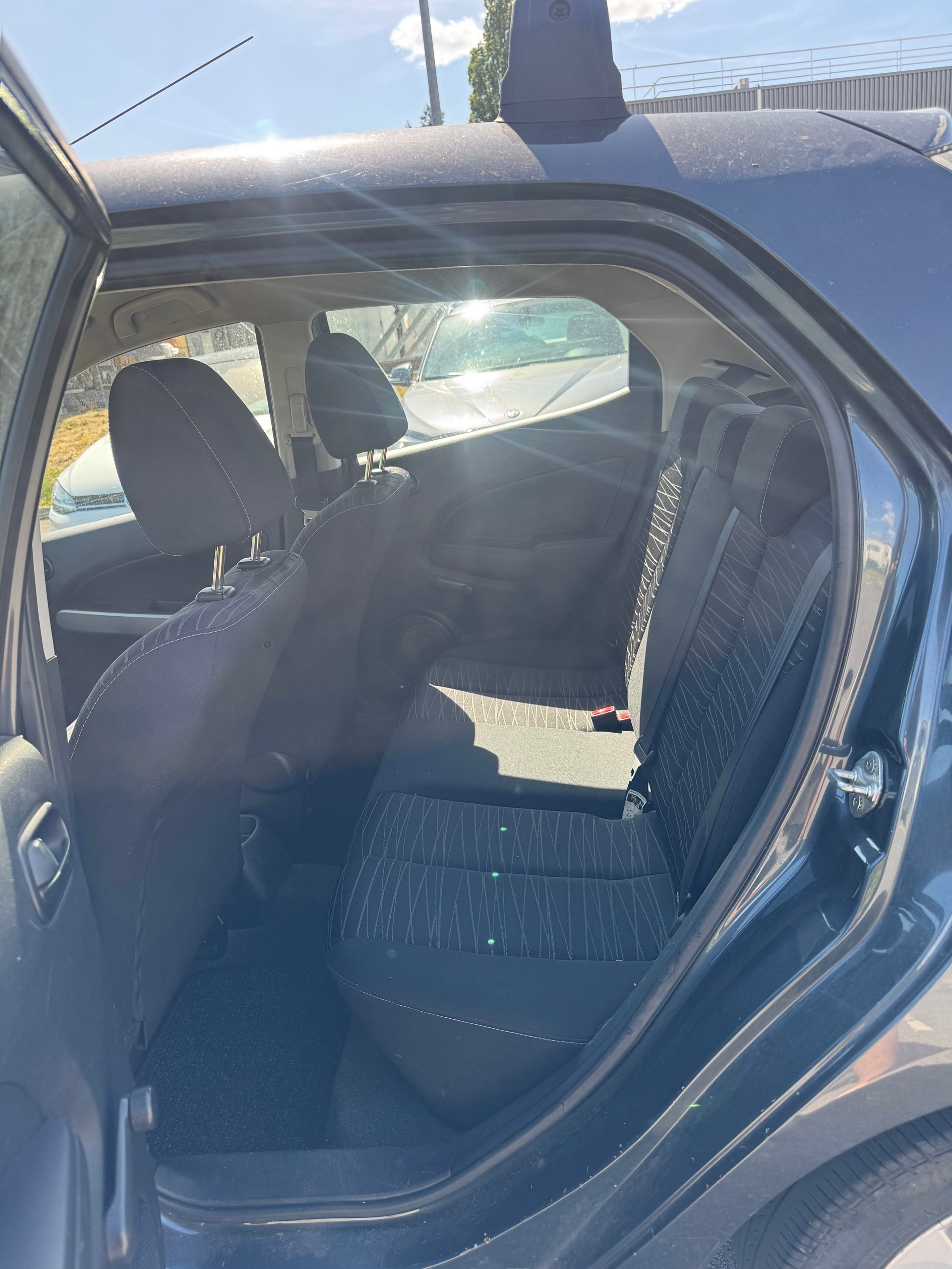 MAZDA 2 1.3i 16V Exclusive-image-4