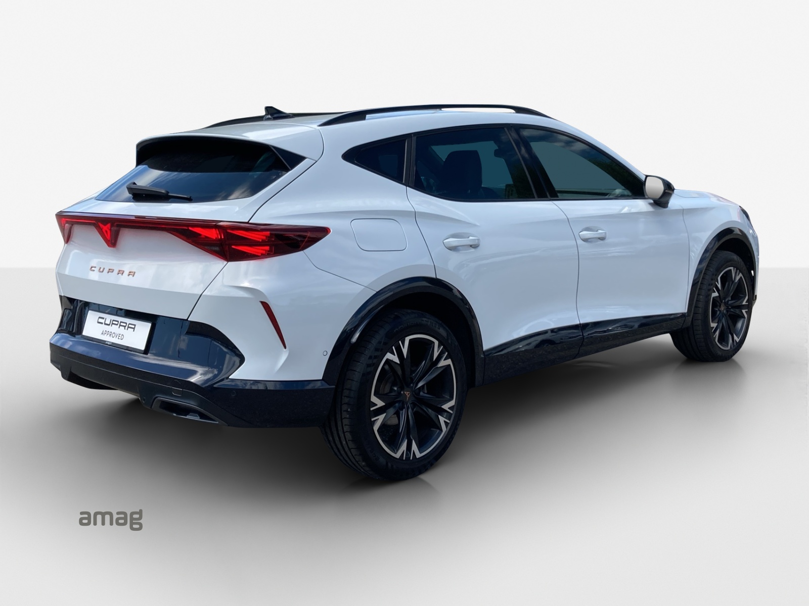 CUPRA Formentor 1.5 TSI DSG-image-4